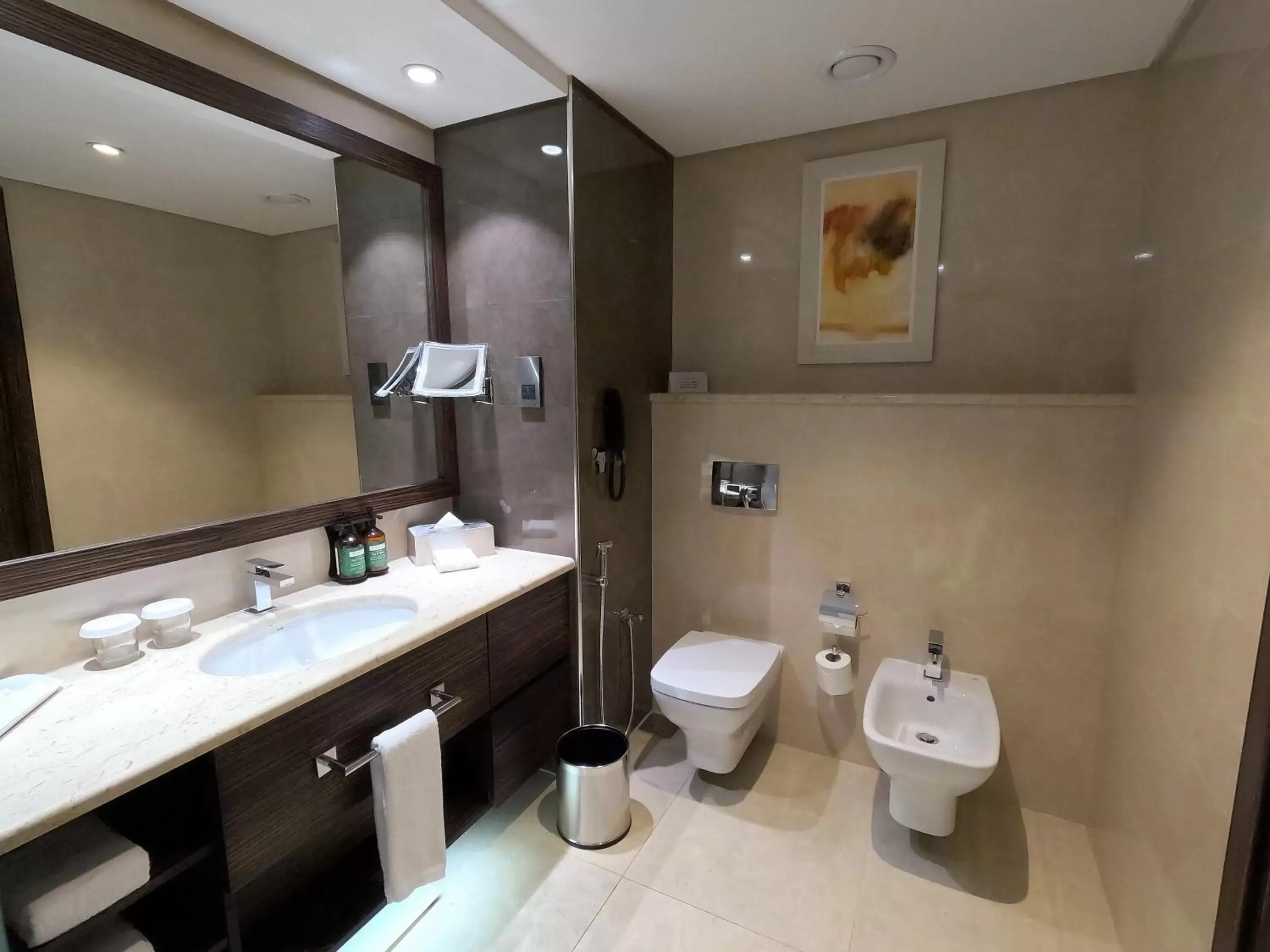 Bathroom in Crowne Plaza Kuwait Al Thuraya City, an IHG Hotel