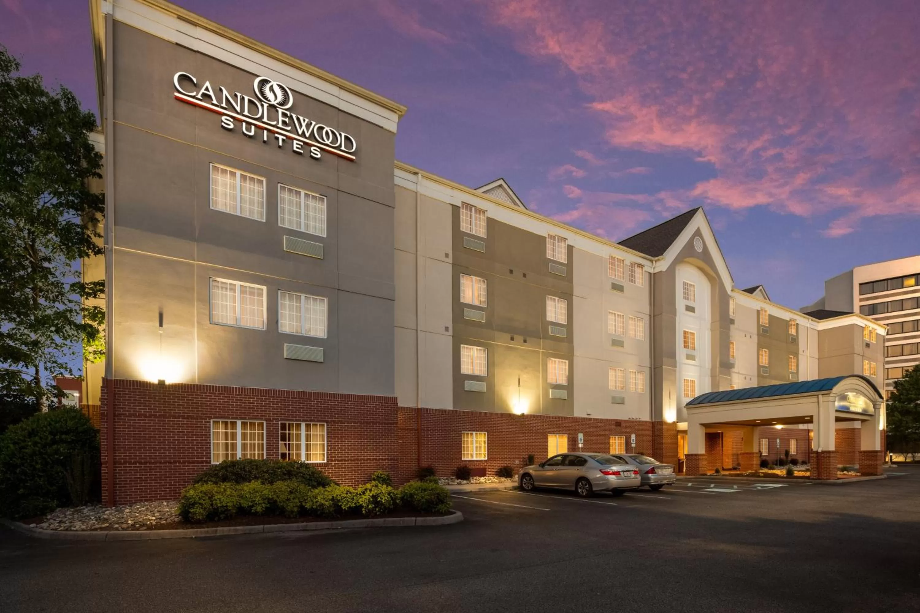 Property building in Candlewood Suites Virginia Beach Town Center by IHG