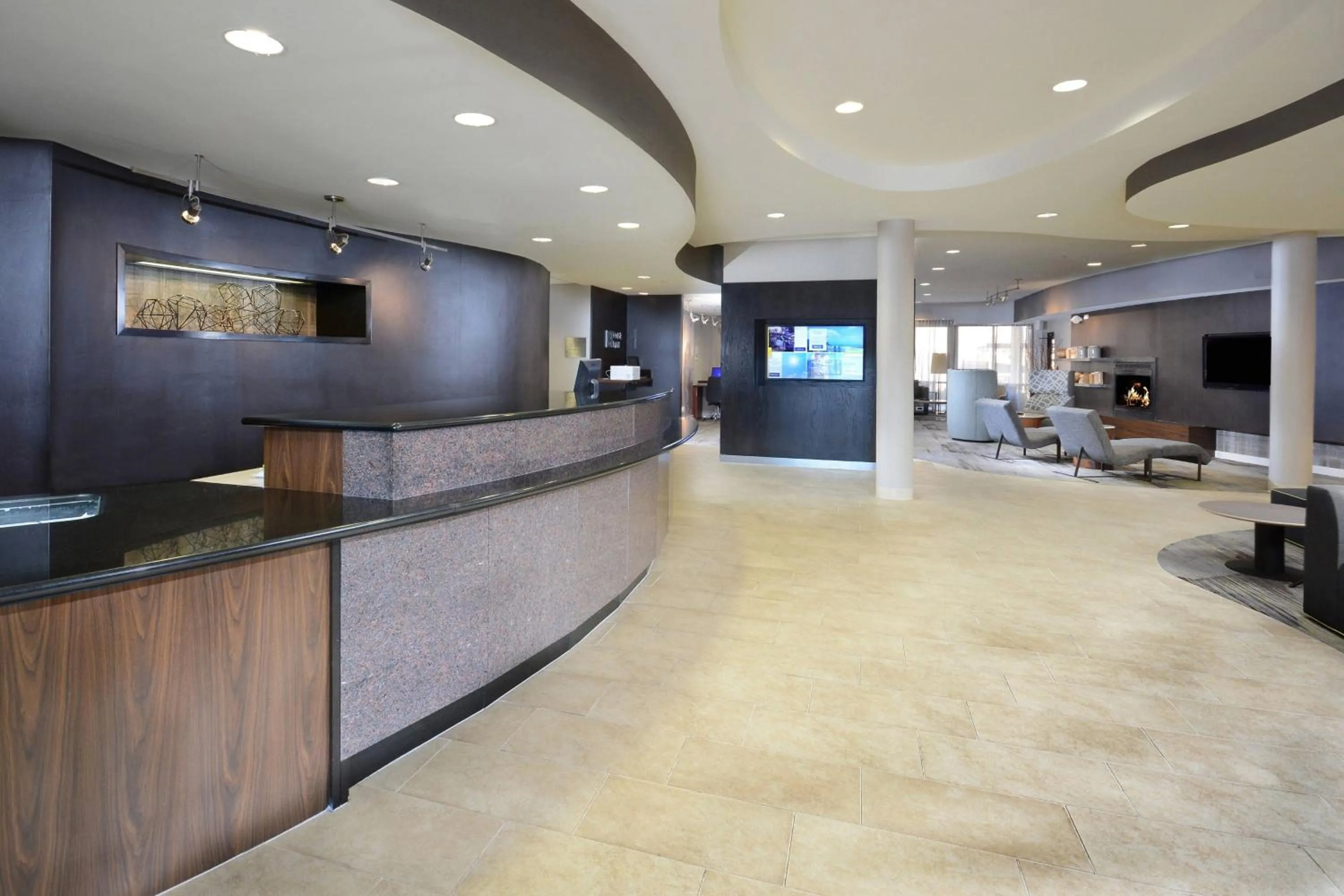 Lobby or reception in Courtyard Danville
