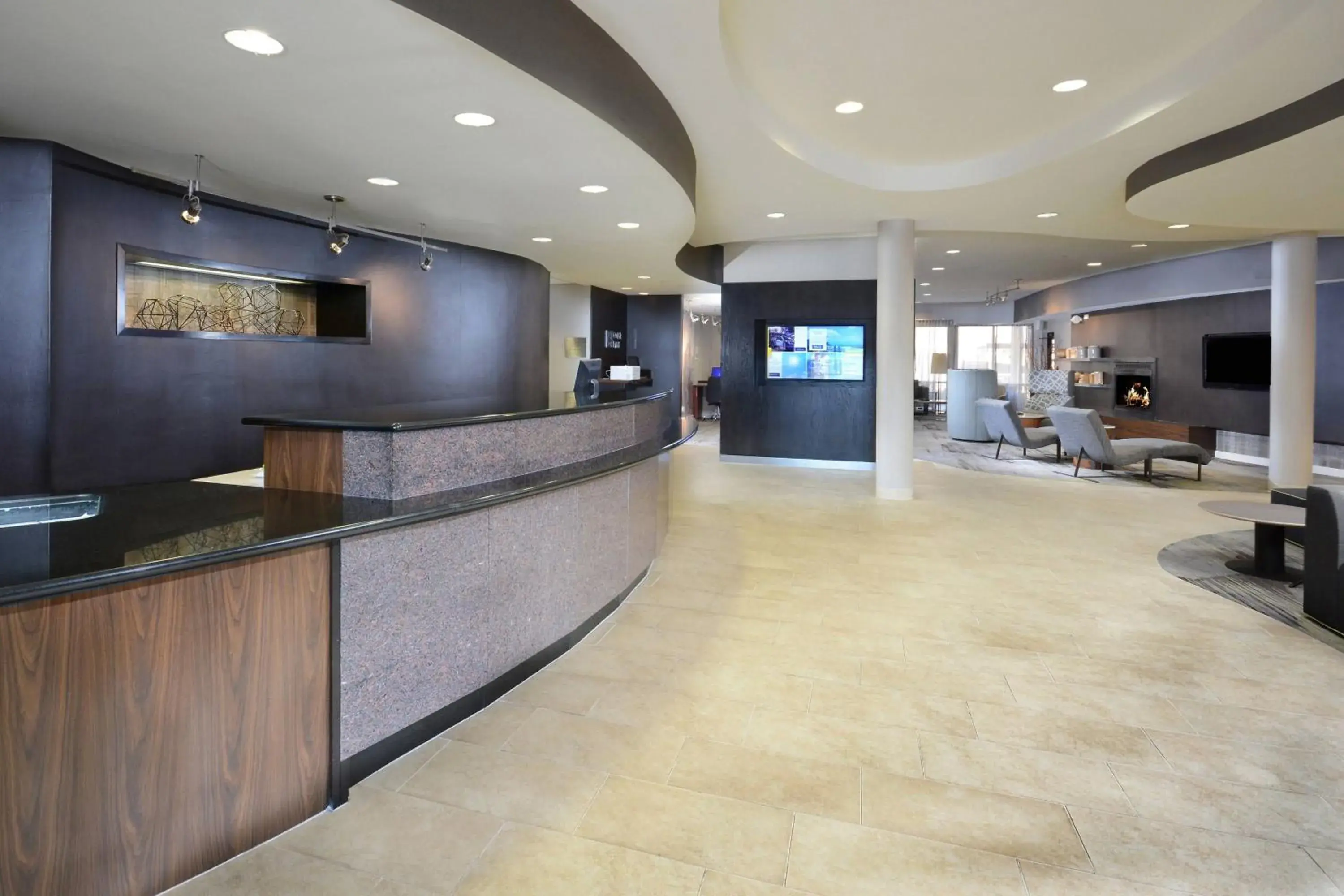 Lobby or reception, Lobby/Reception in Courtyard by Marriott Danville