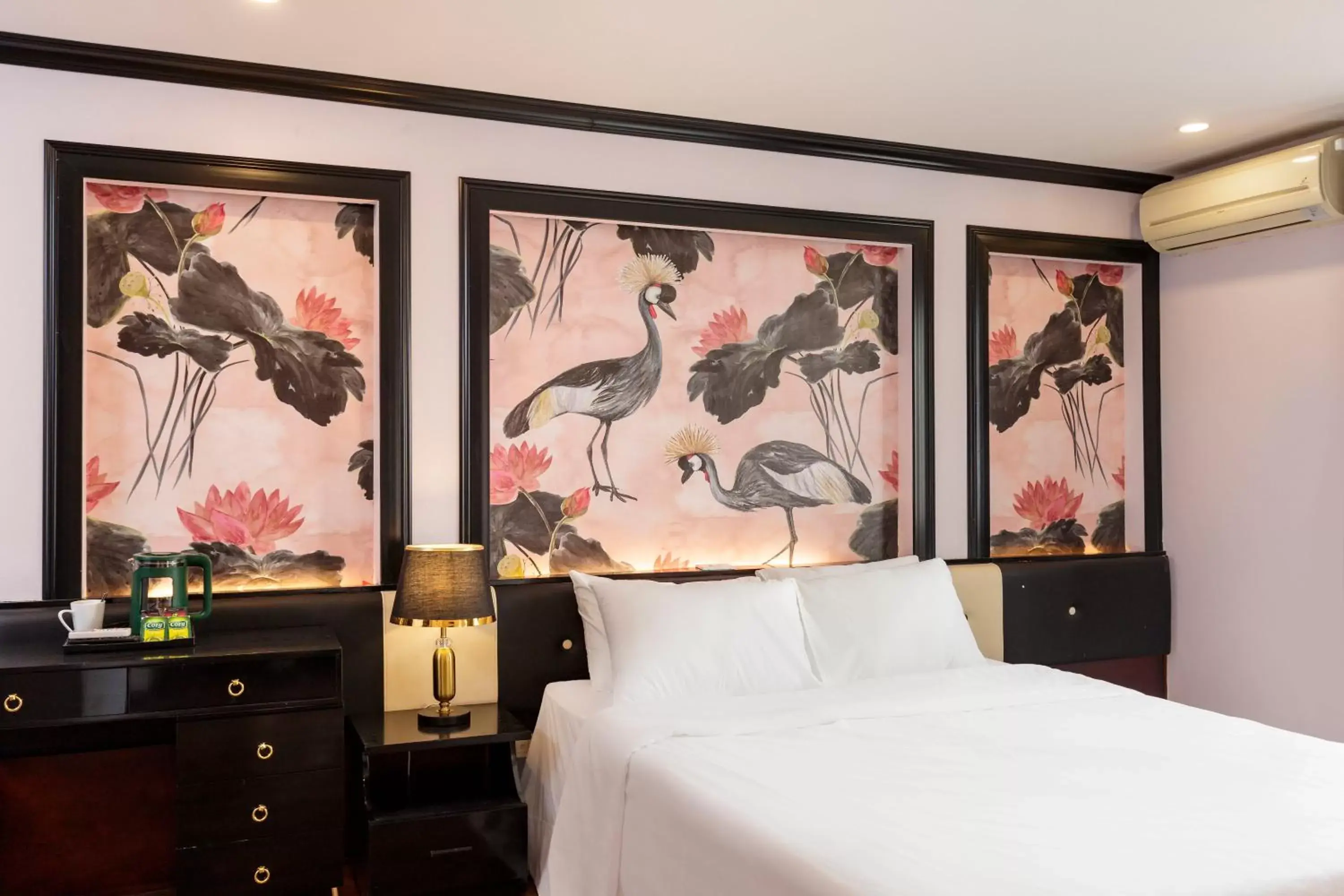 Bed in Hanoi Memory Premier Hotel & Spa Bed in Hanoi Memory Premier Hotel & Spa