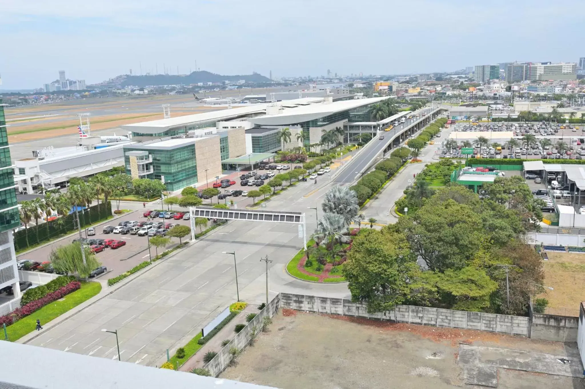 Property building, Bird's-eye View in Holiday Inn Guayaquil Airport, an IHG Hotel