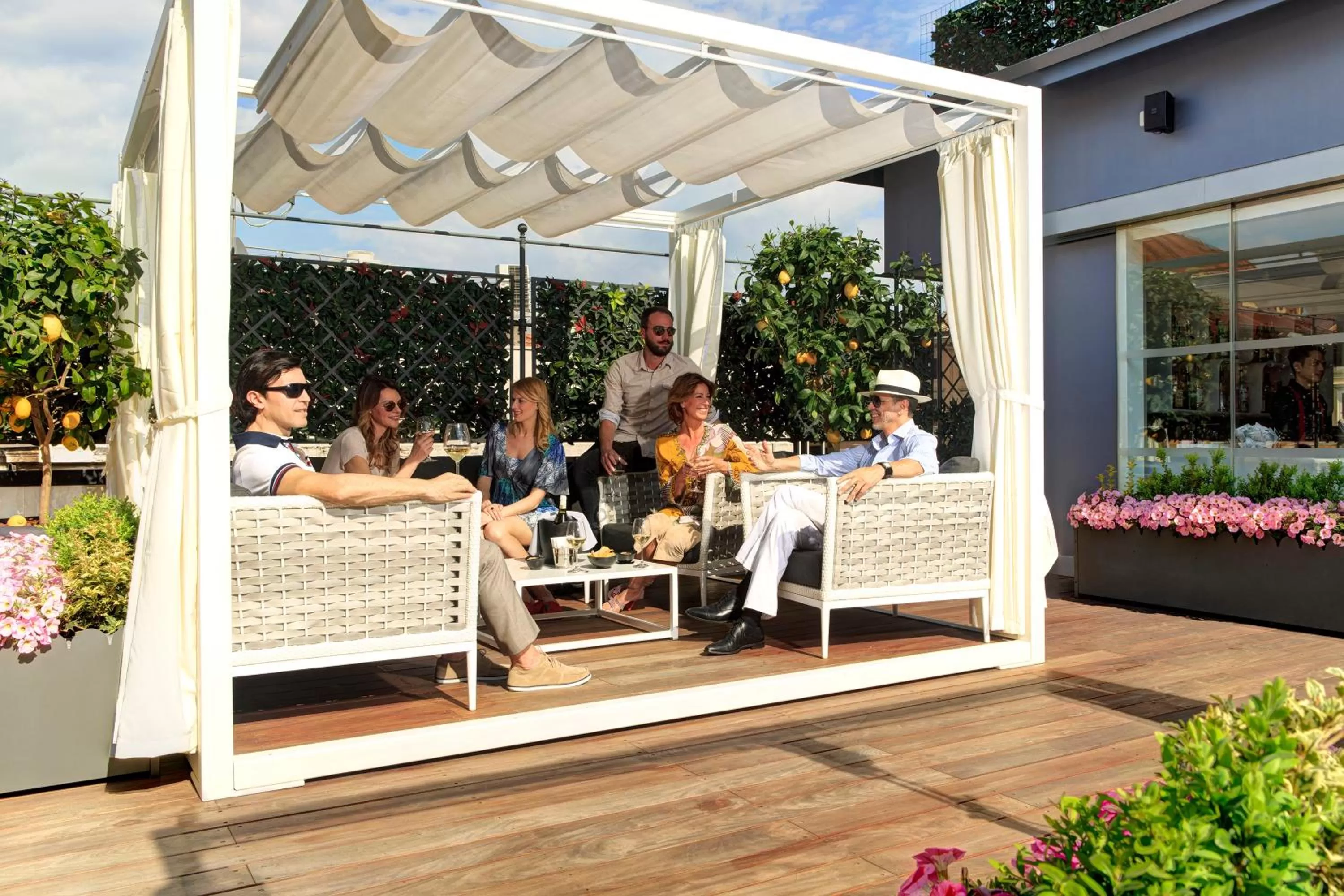 Patio in iQ Hotel Roma