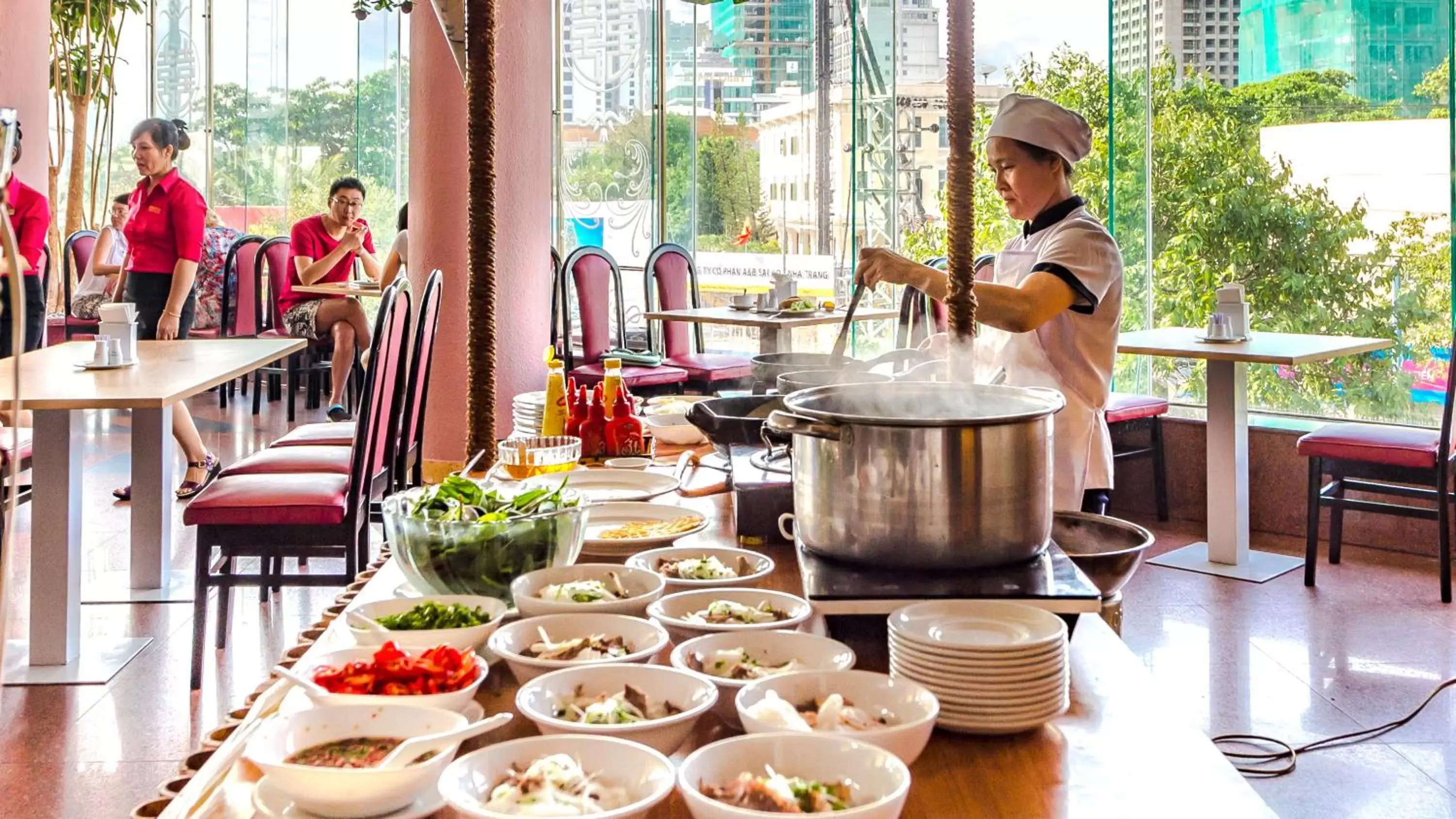 Staff, Food in Nha Trang Lodge Hotel