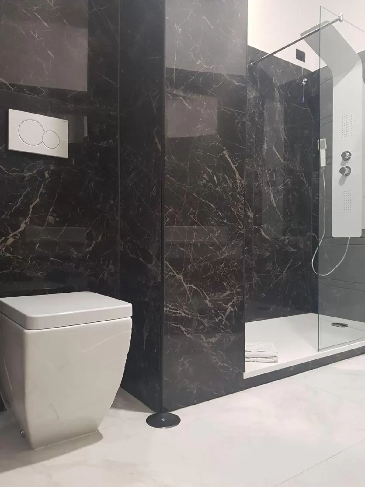 Bathroom in Escape Luxury Suite