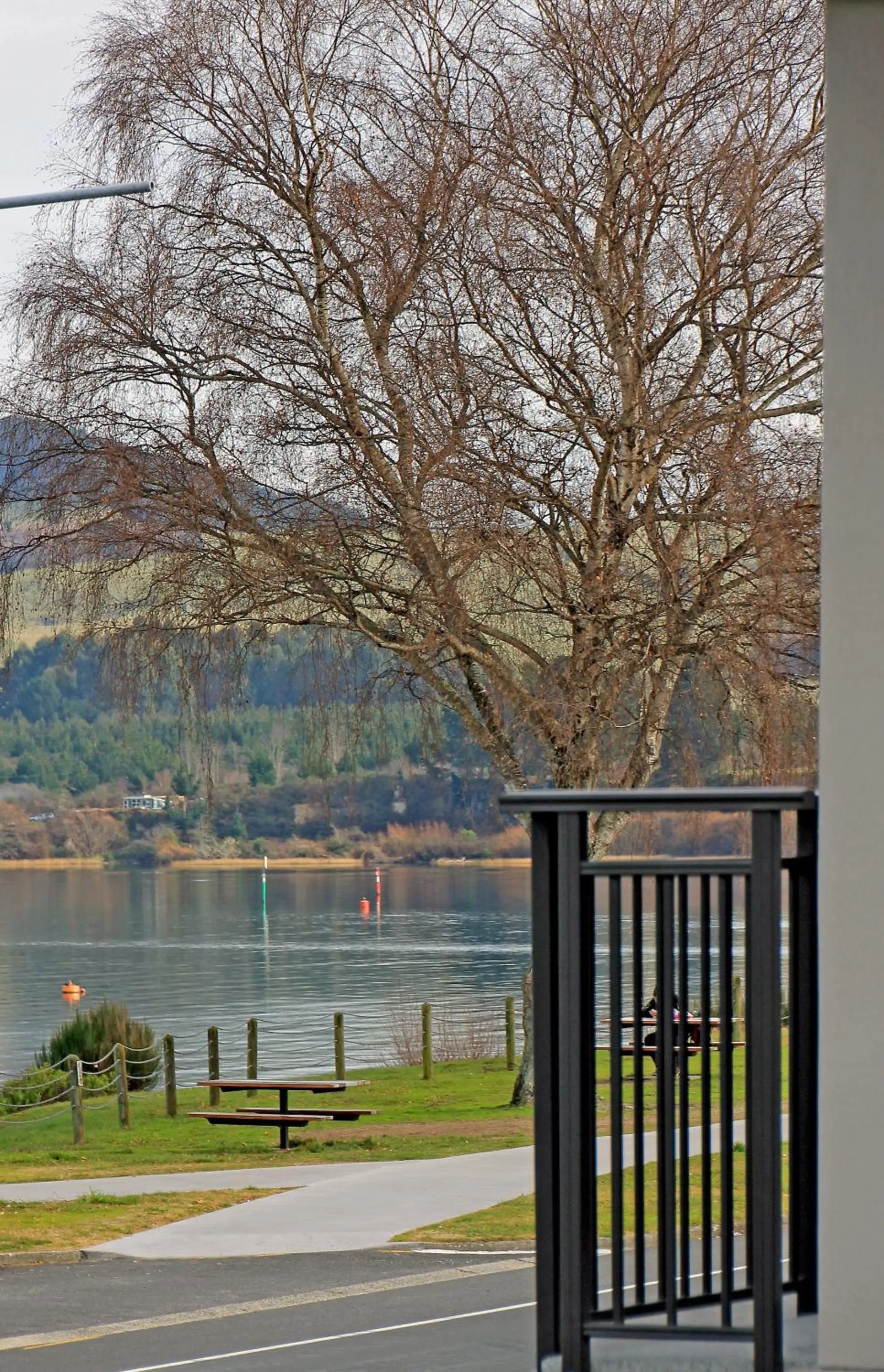 Lake view in Acacia Lake View Motel