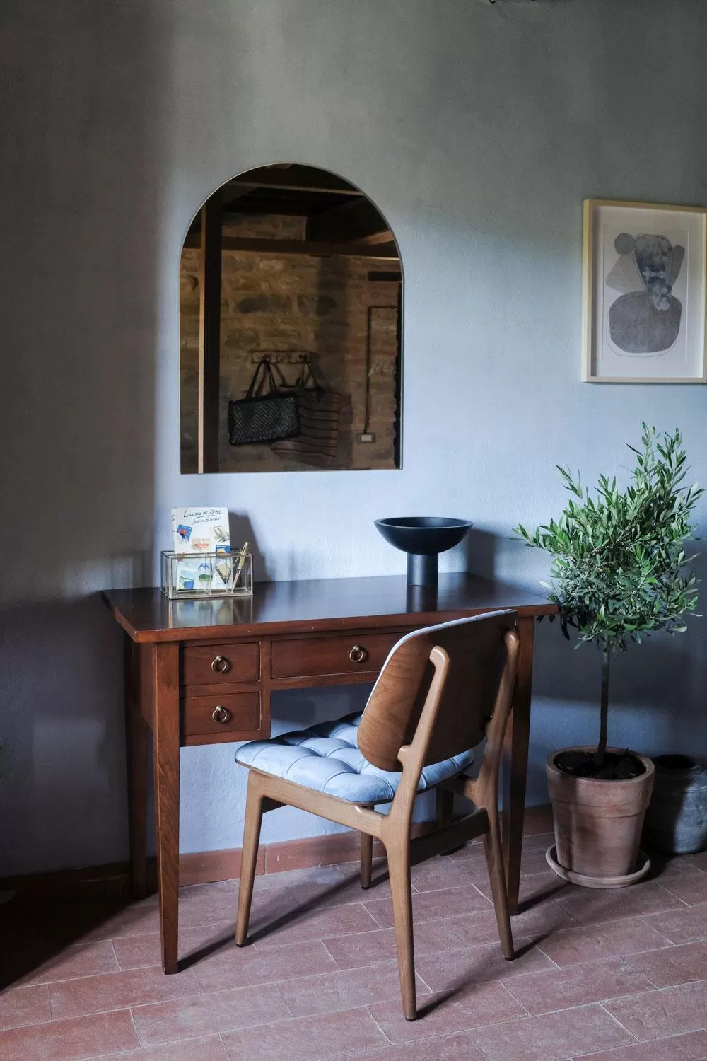 Seating area in Borgo Castello Panicaglia