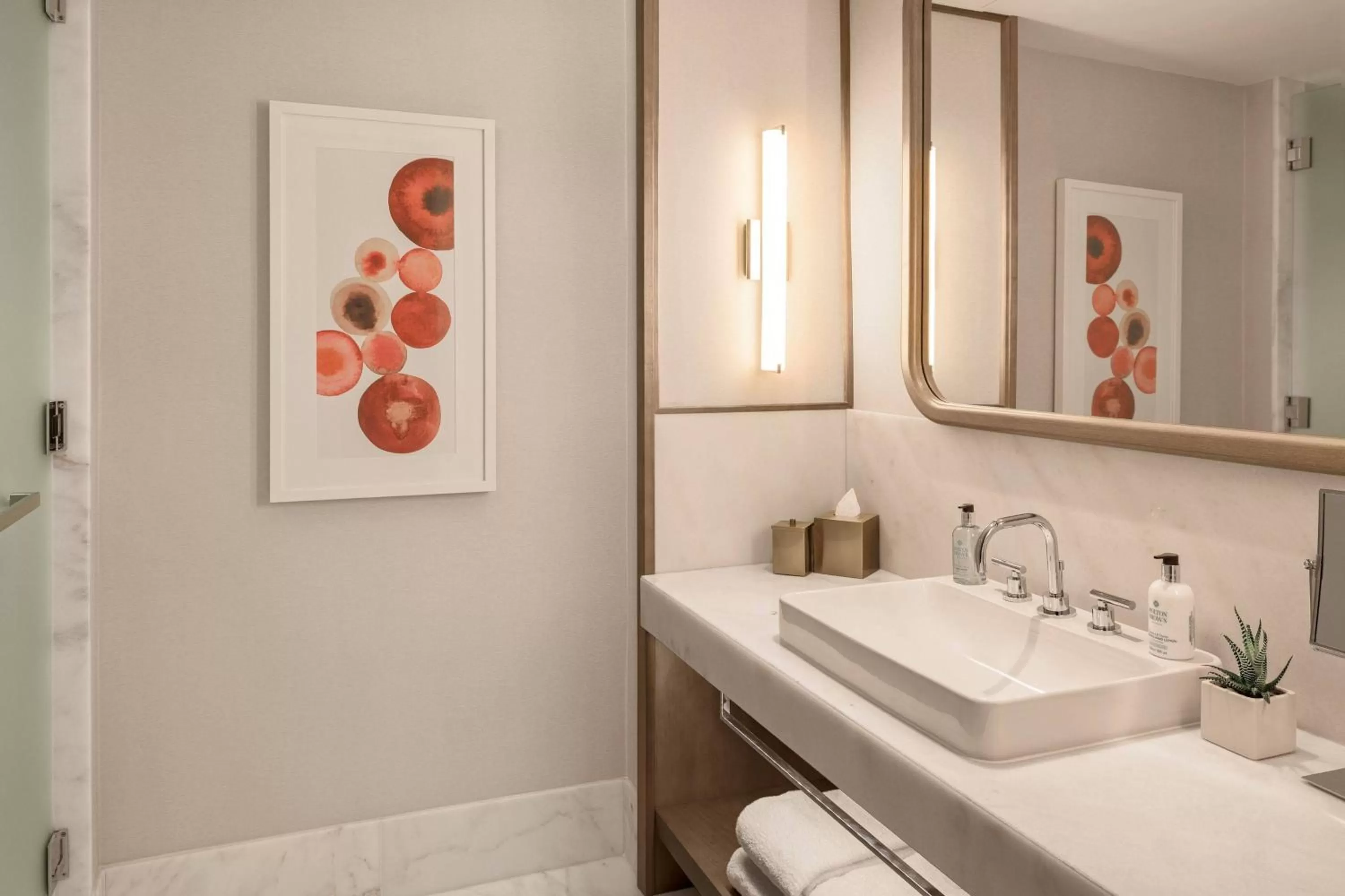 Bathroom in JW Marriott Parq Vancouver