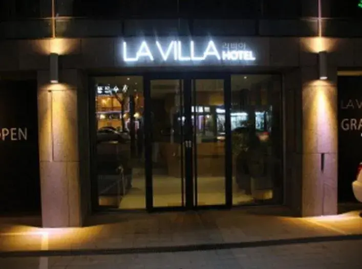 Property building in La Villa Hotel