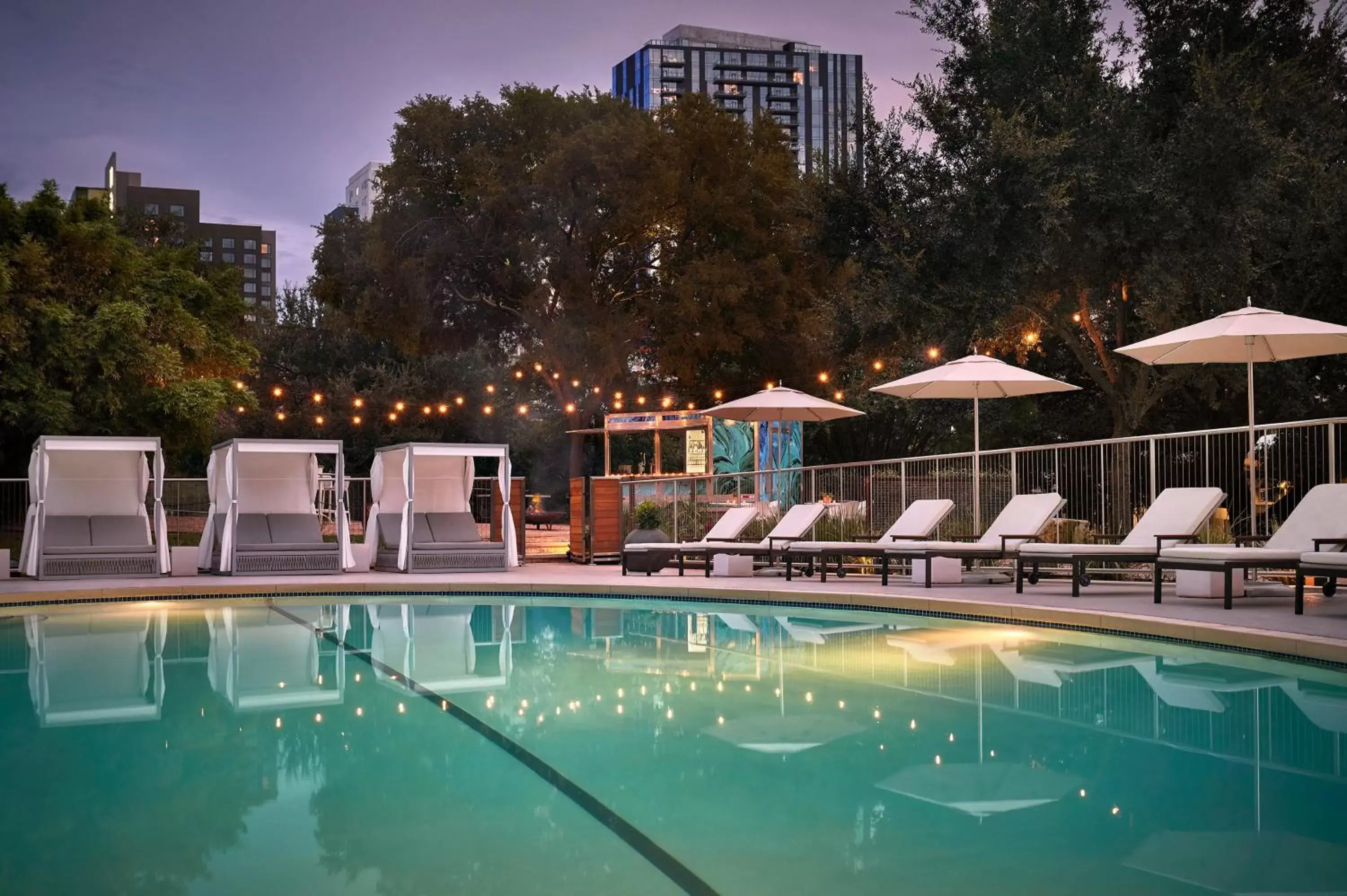 Swimming Pool in Four Seasons Hotel Austin