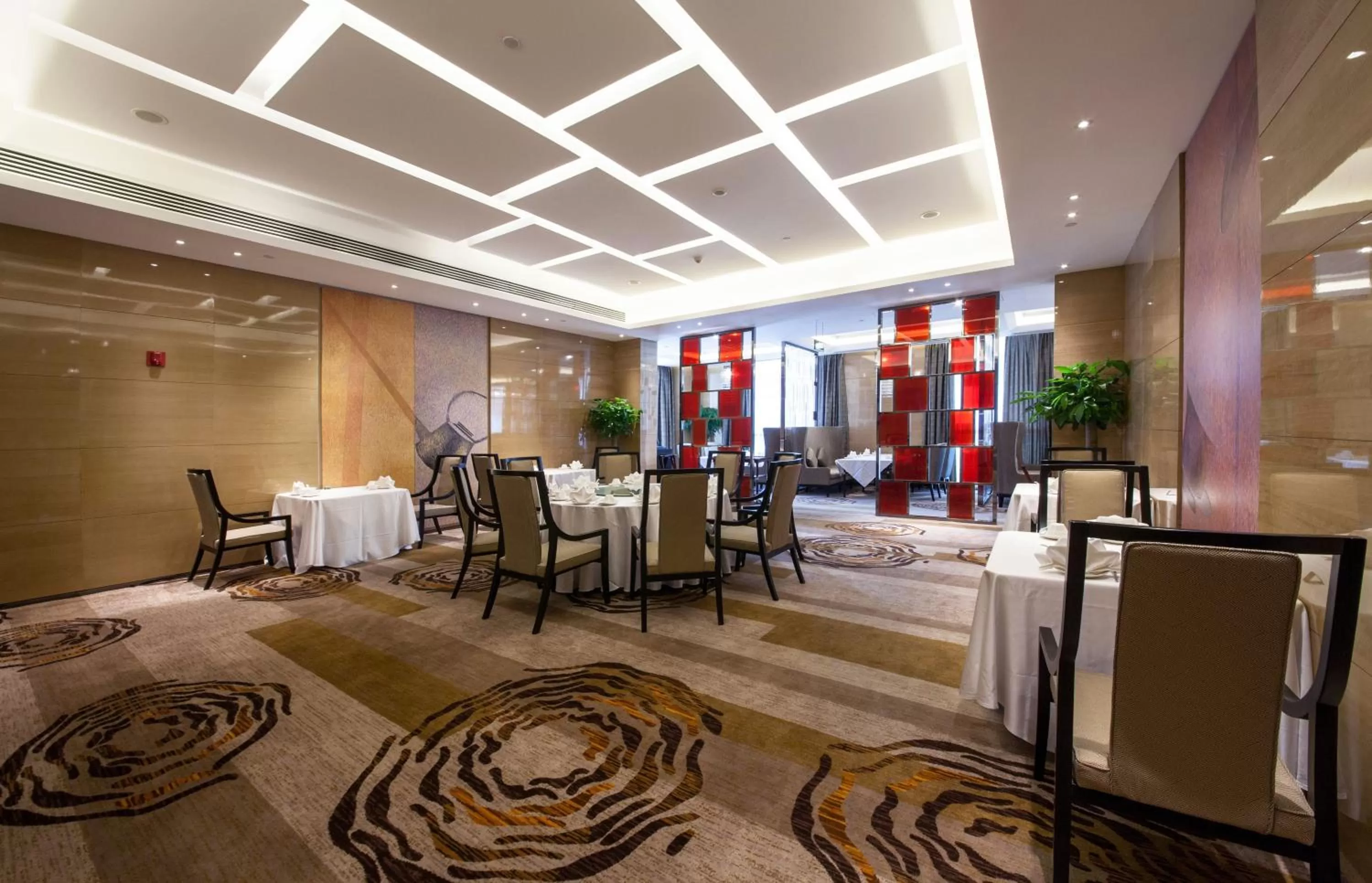 Restaurant/places to eat in Holiday Inn Chengdu Oriental Plaza