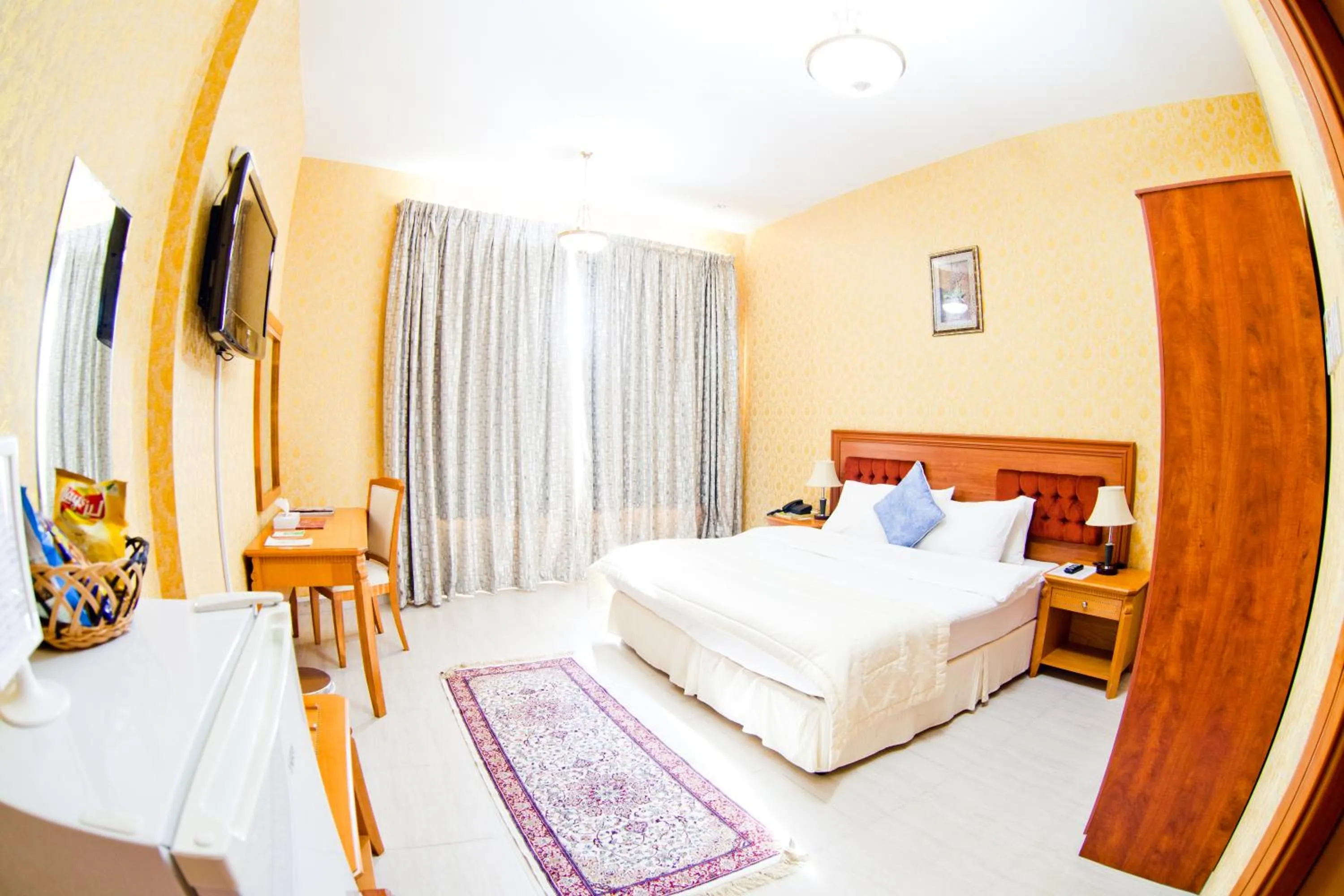Photo of the whole room, Bed in Arbella Boutique Hotel