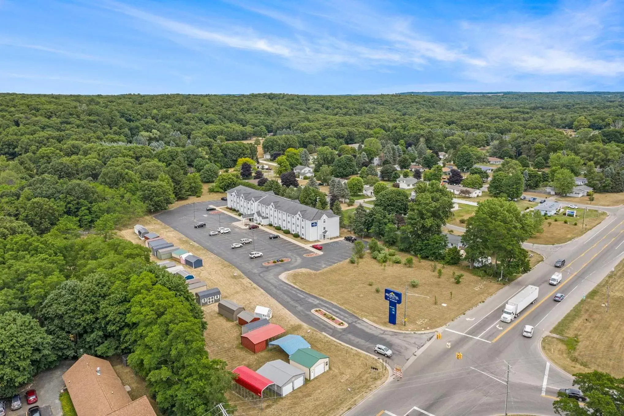 Property building, Bird's-eye View in Microtel Inn and Suites Manistee