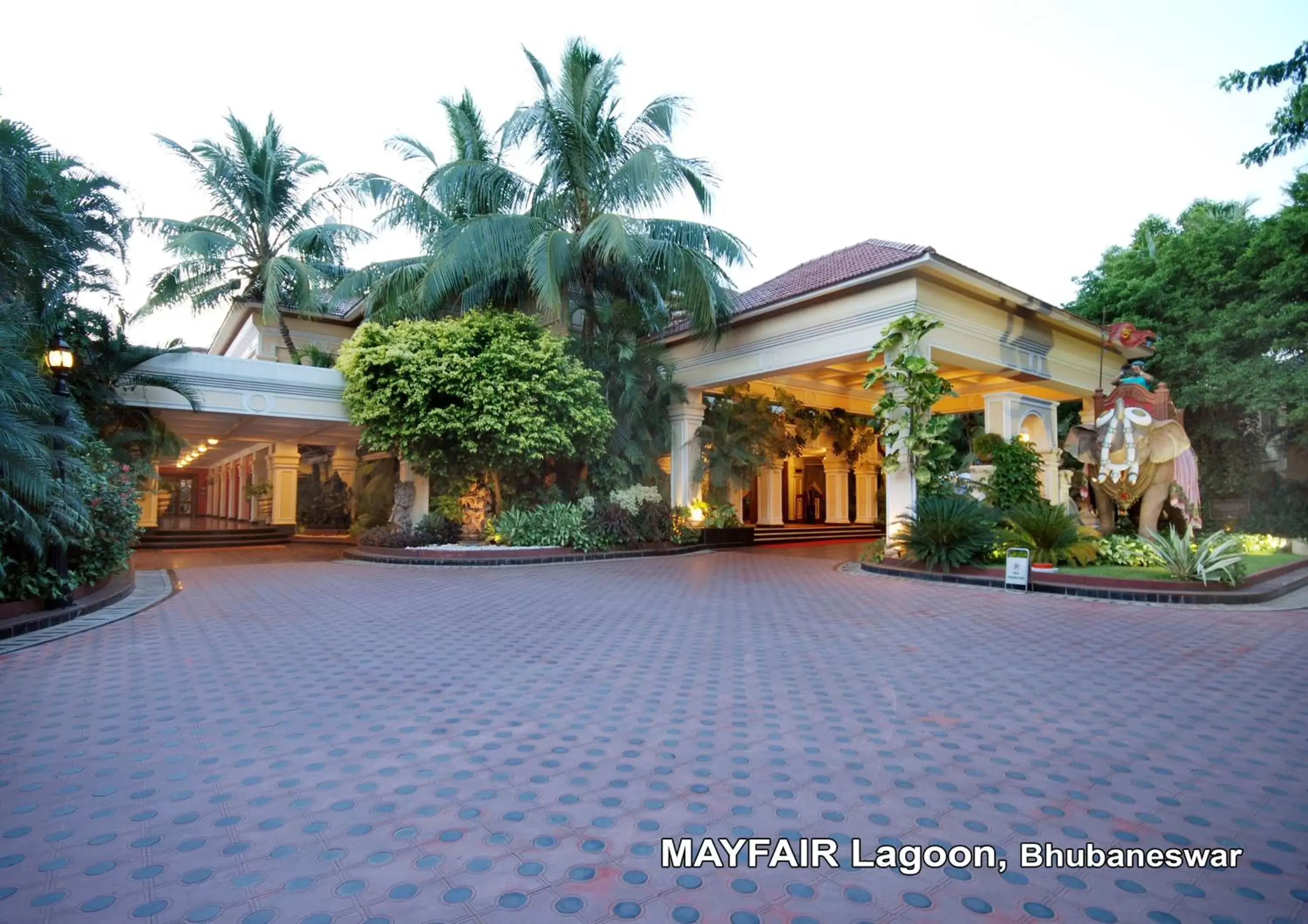 Facade/entrance, Property Building in Mayfair Lagoon Hotel