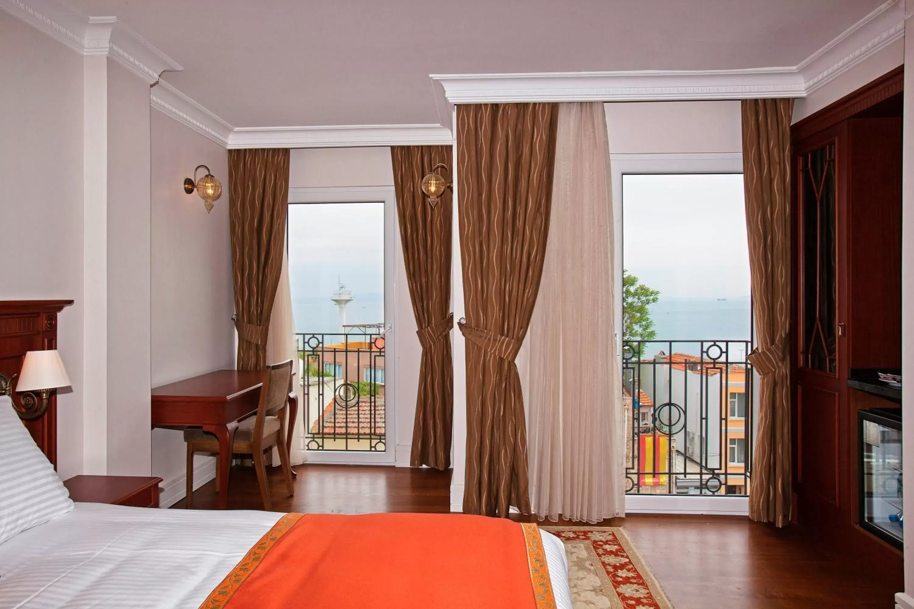 Bedroom, Sea View in Aren Suites