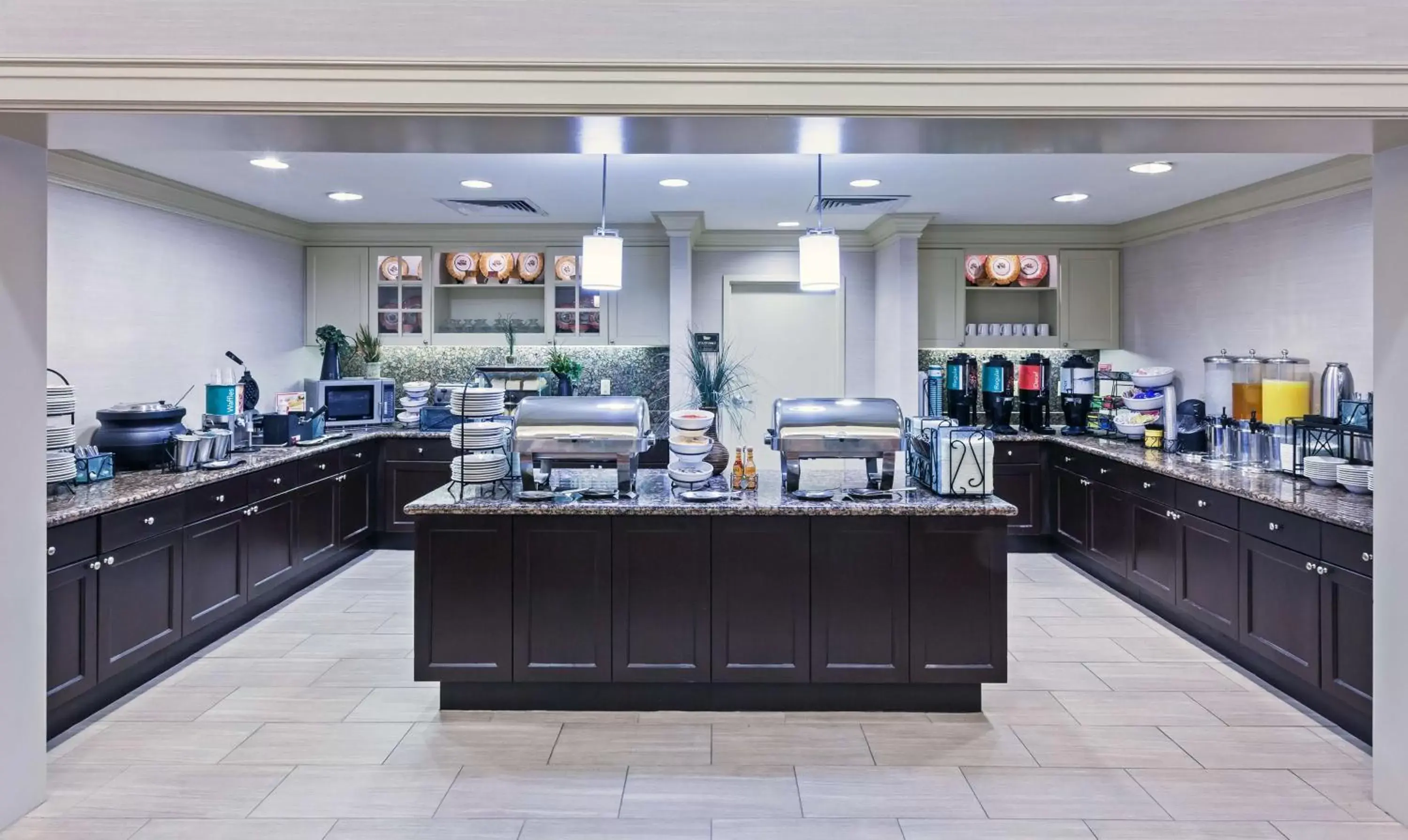 Dining area, Restaurant/Places to Eat in Homewood Suites Laredo at Mall Del Norte