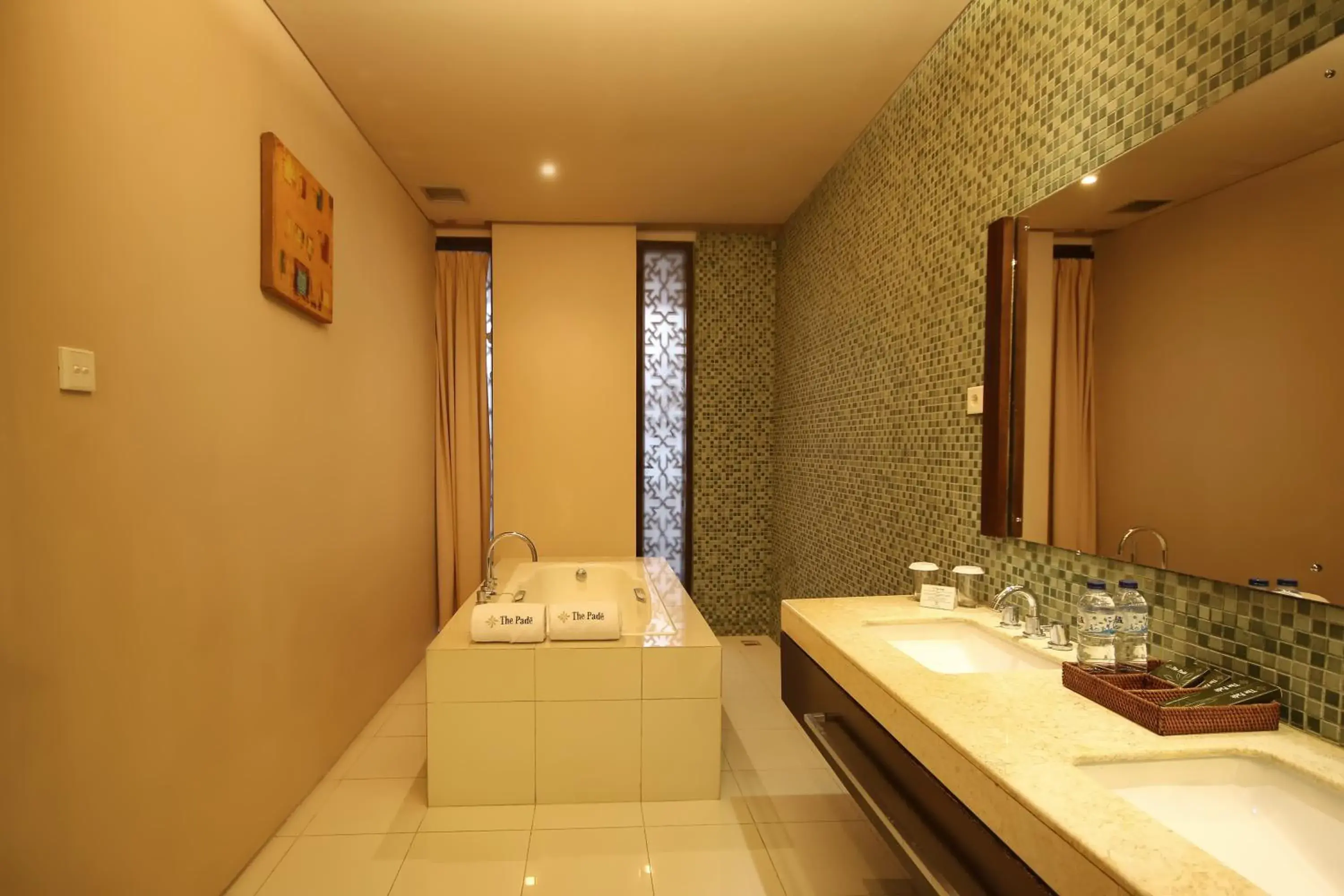 Bathroom in The Pade Hotel