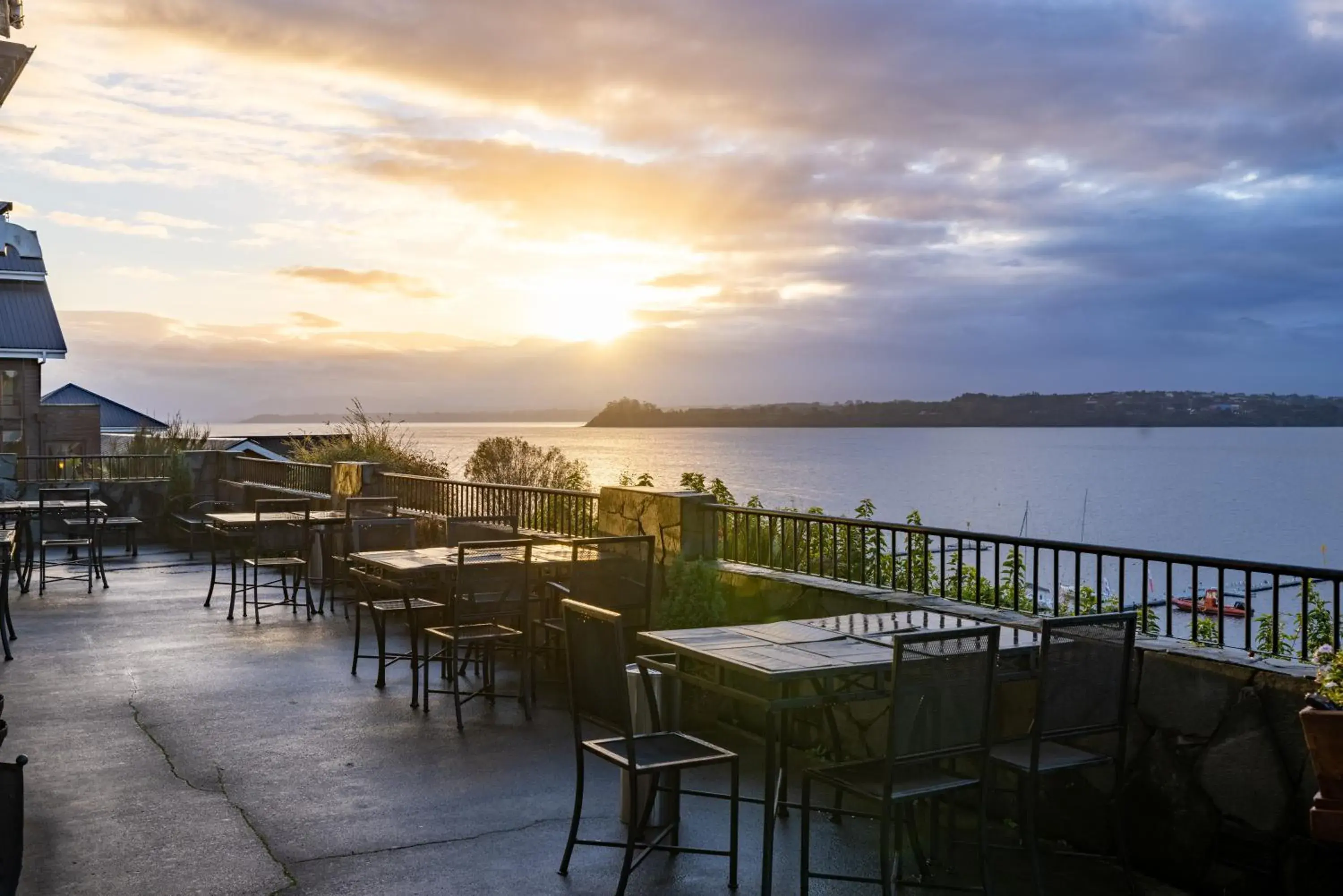 Place of worship, Restaurant/Places to Eat in Hotel Cabaña Del Lago Puerto Varas