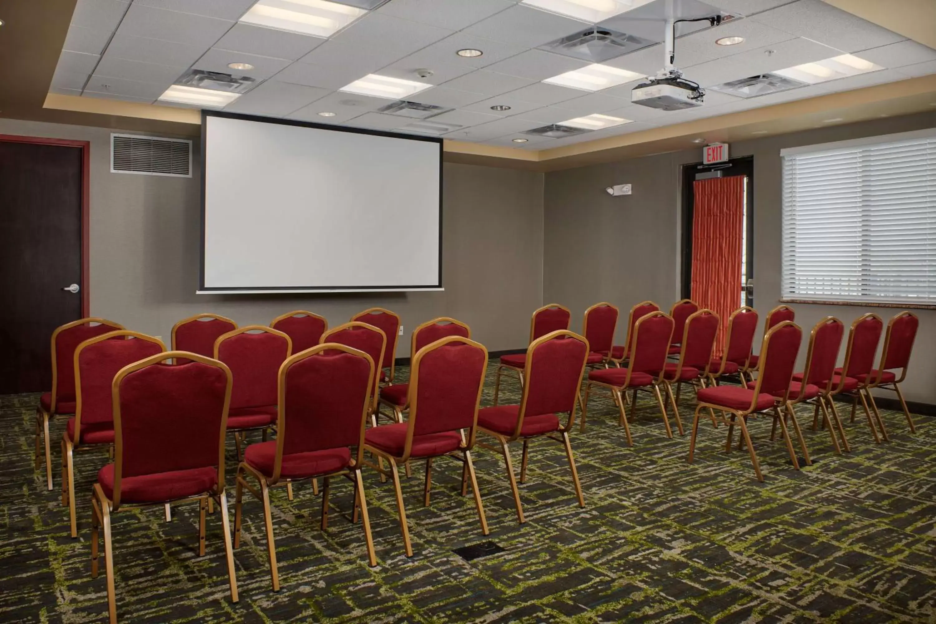 Meeting/conference room in Hampton Inn & Suites Denver/Highlands Ranch