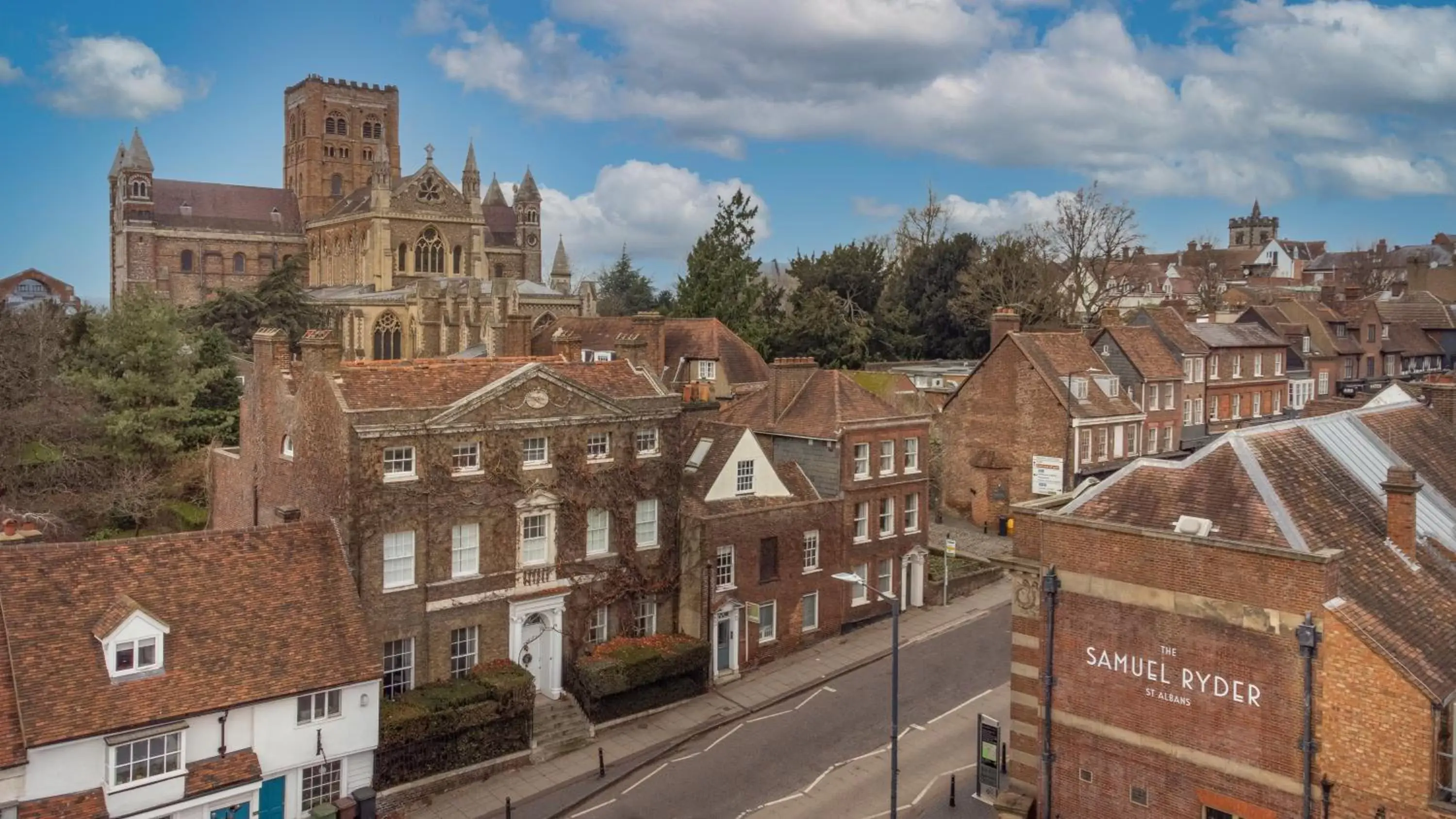 Property building in The Samuel Ryder Hotel St Albans, Tapestry Collection Hilton