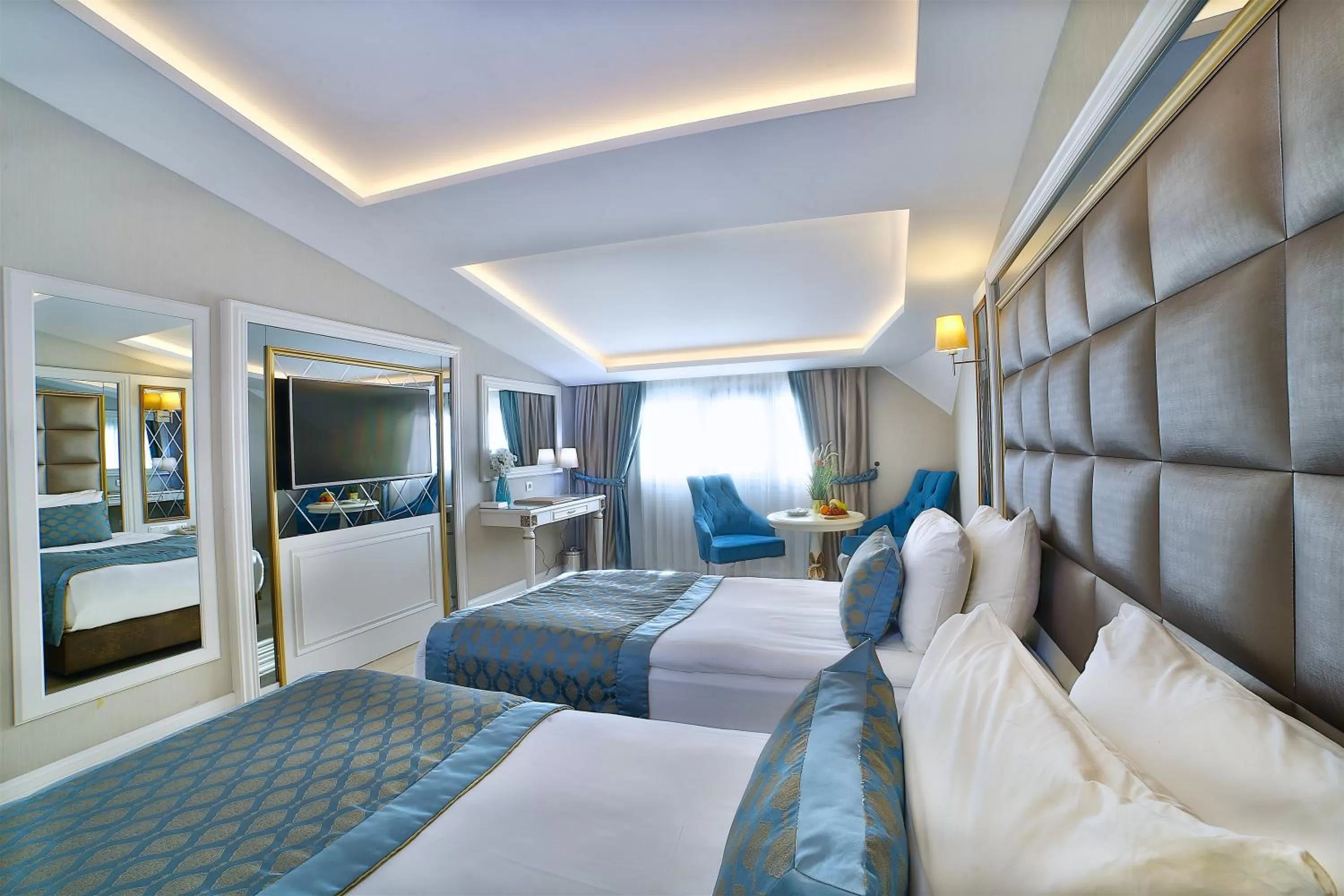 Photo of the whole room, Bed in Büke Hotel Şişli