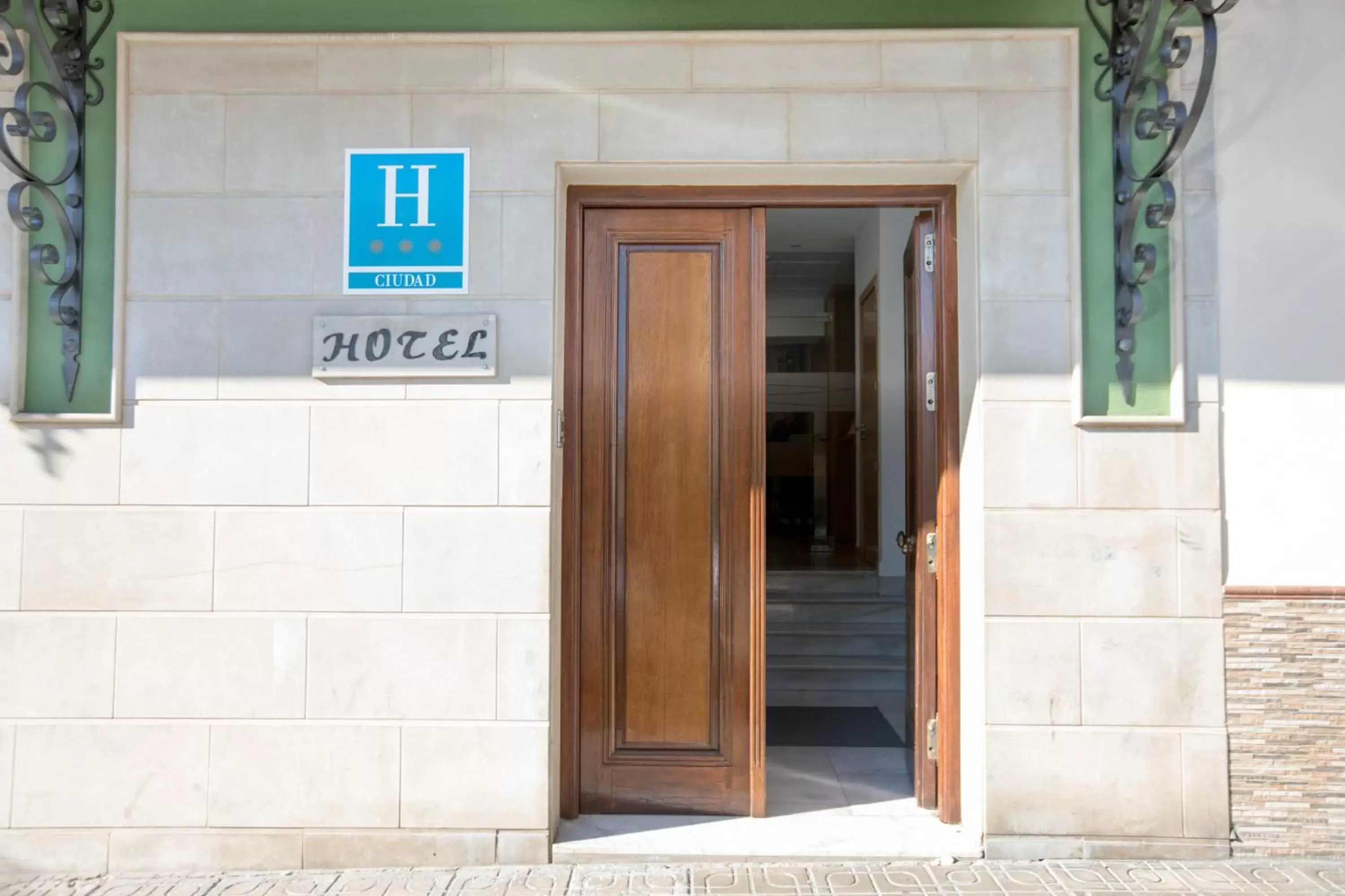 Facade/Entrance in Hotel Arcco Ubeda