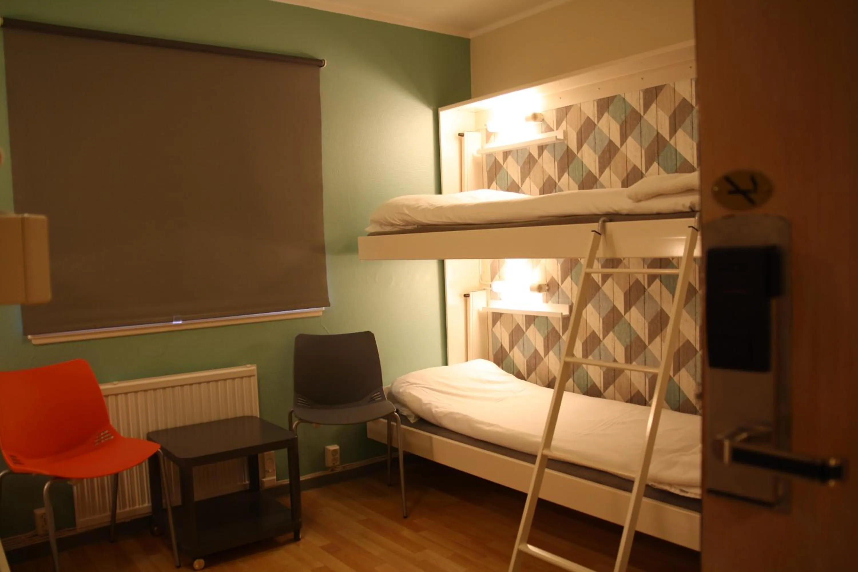 Quadruple Room in HI Oslo Haraldsheim