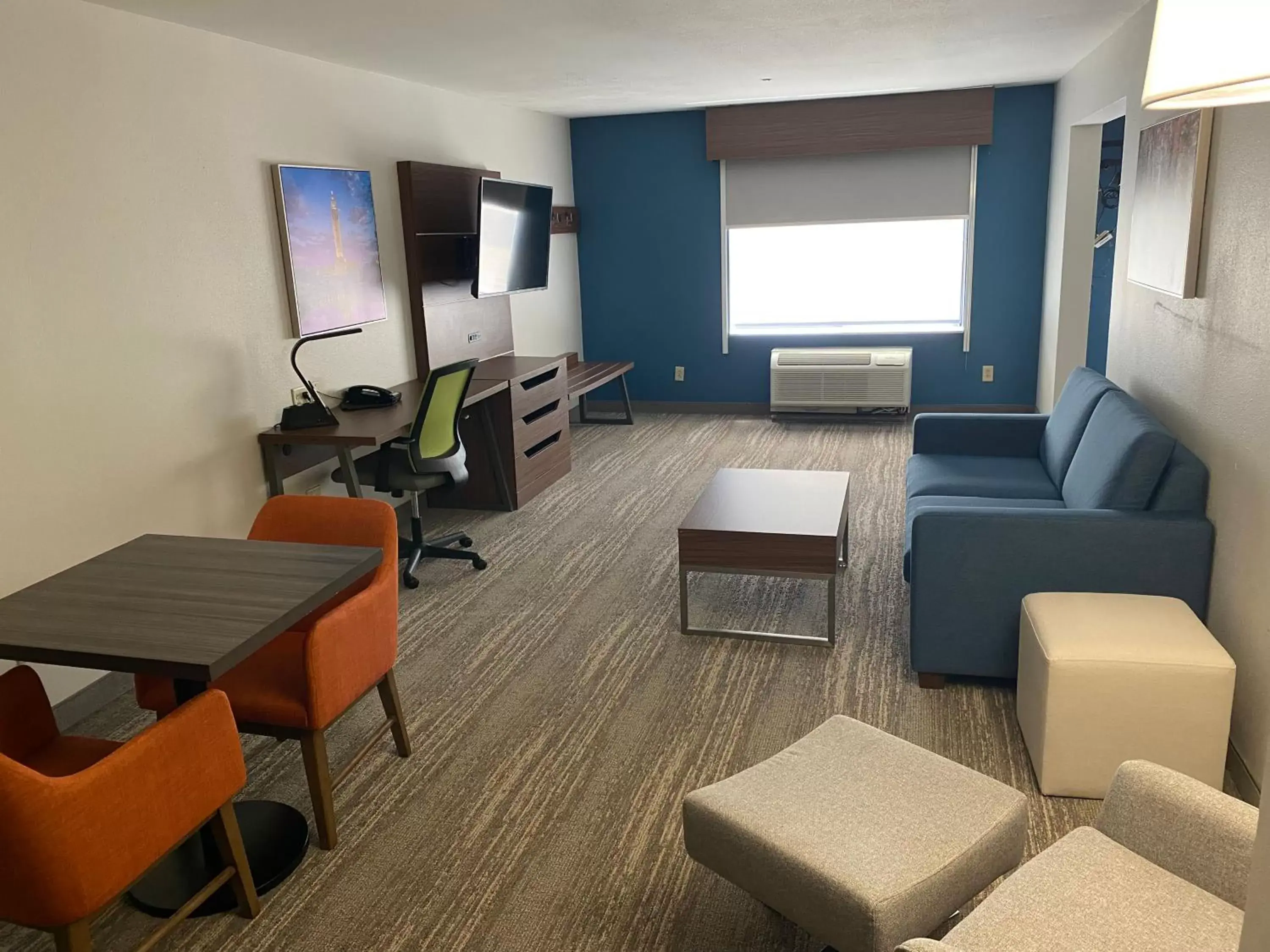 Seating Area in Wingate by Wyndham Lafayette Airport
