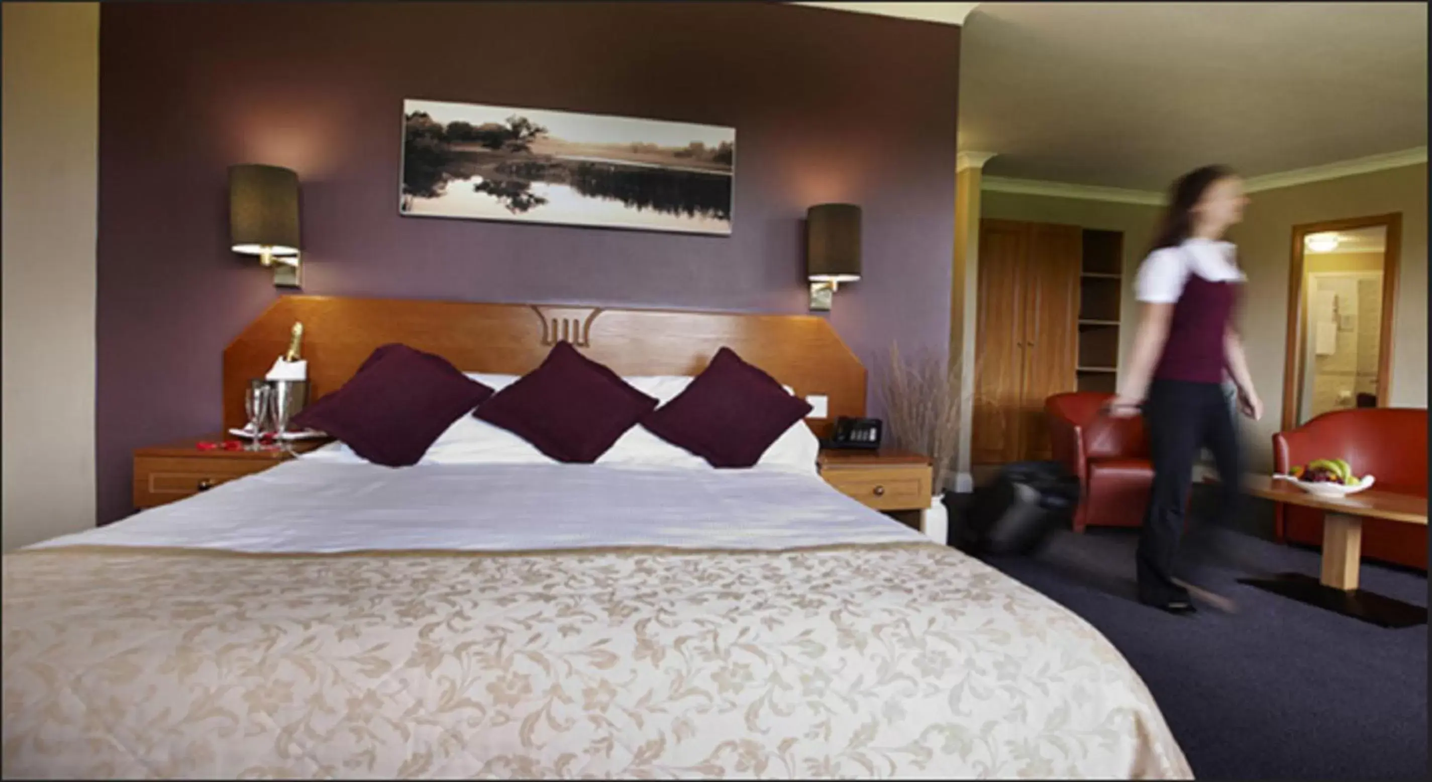 Bed in The Essex Golf & Country Club Hotel