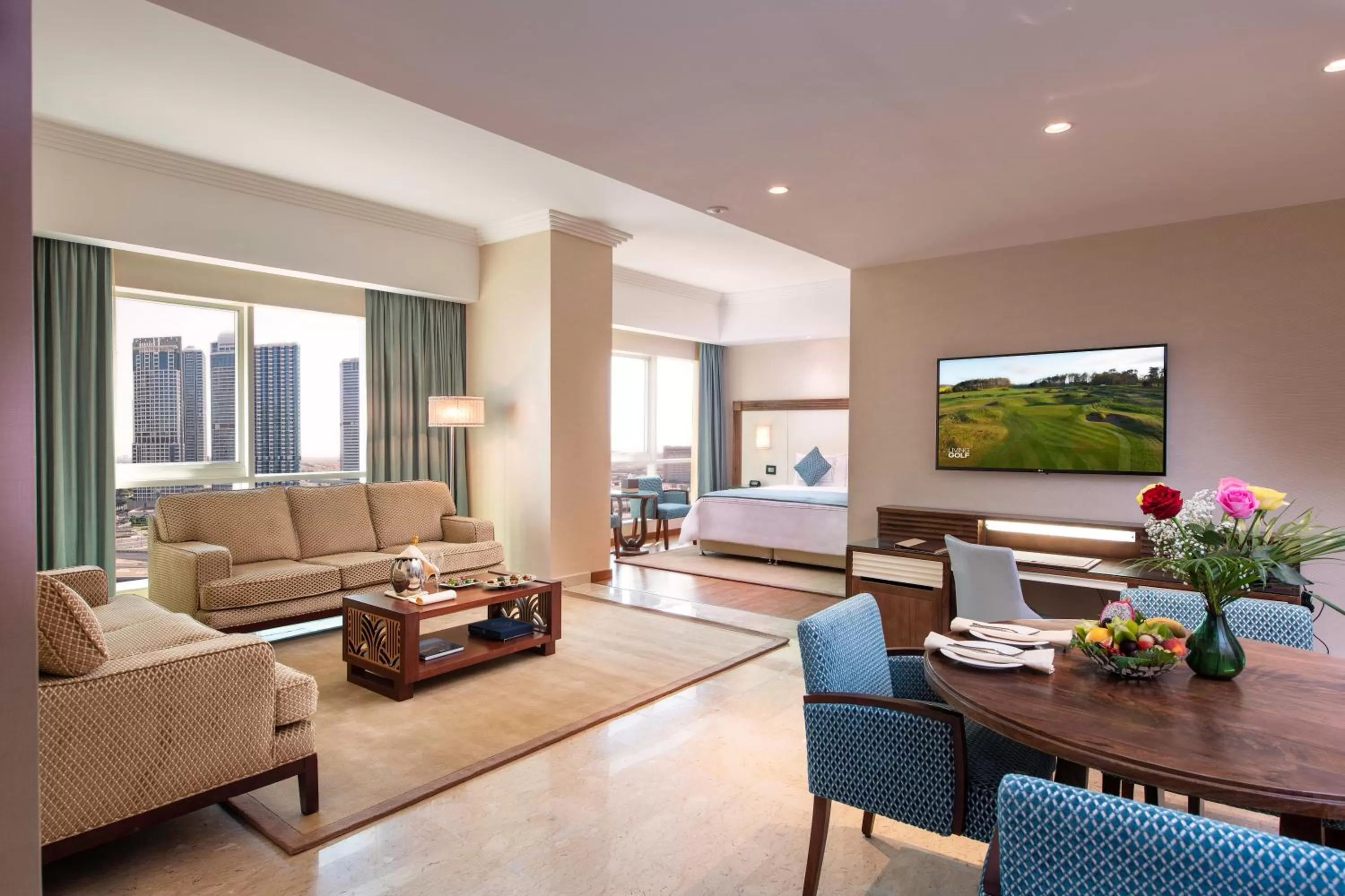  Deluxe King Suite with City View in Stella Di Mare Dubai Marina Hotel