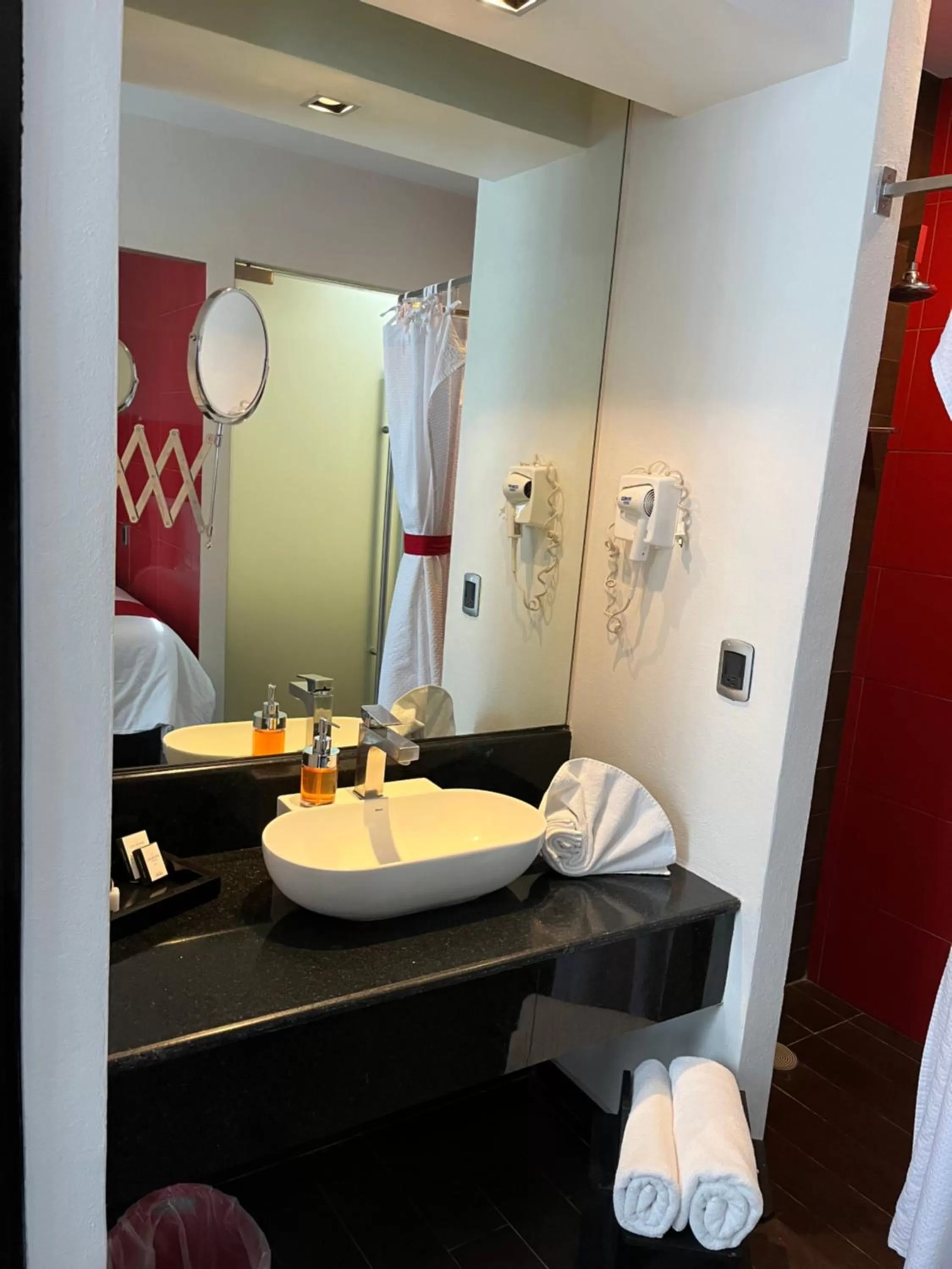 Bathroom in Zújmú Business Boutique Hotel