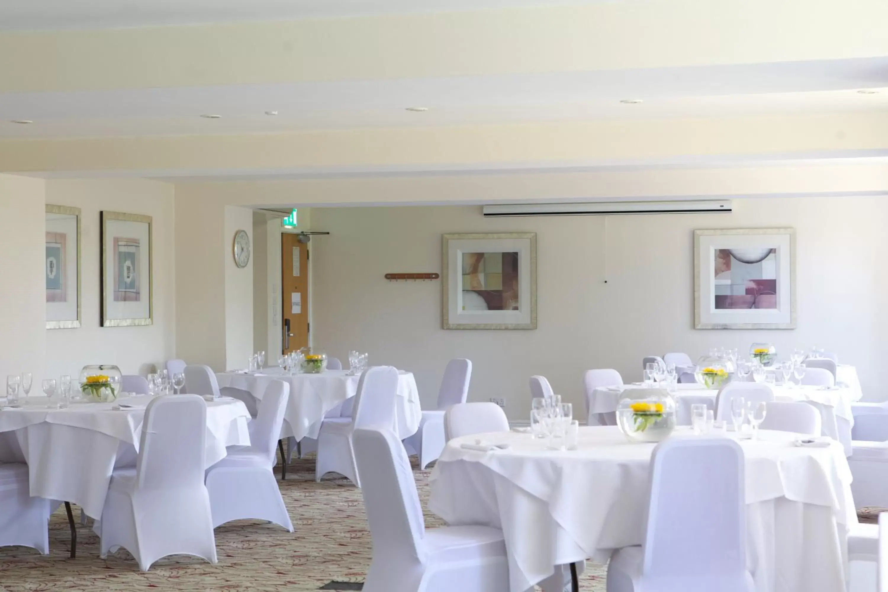 Banquet/Function facilities, Restaurant/Places to Eat in Holiday Inn Ashford - North A20, an IHG Hotel