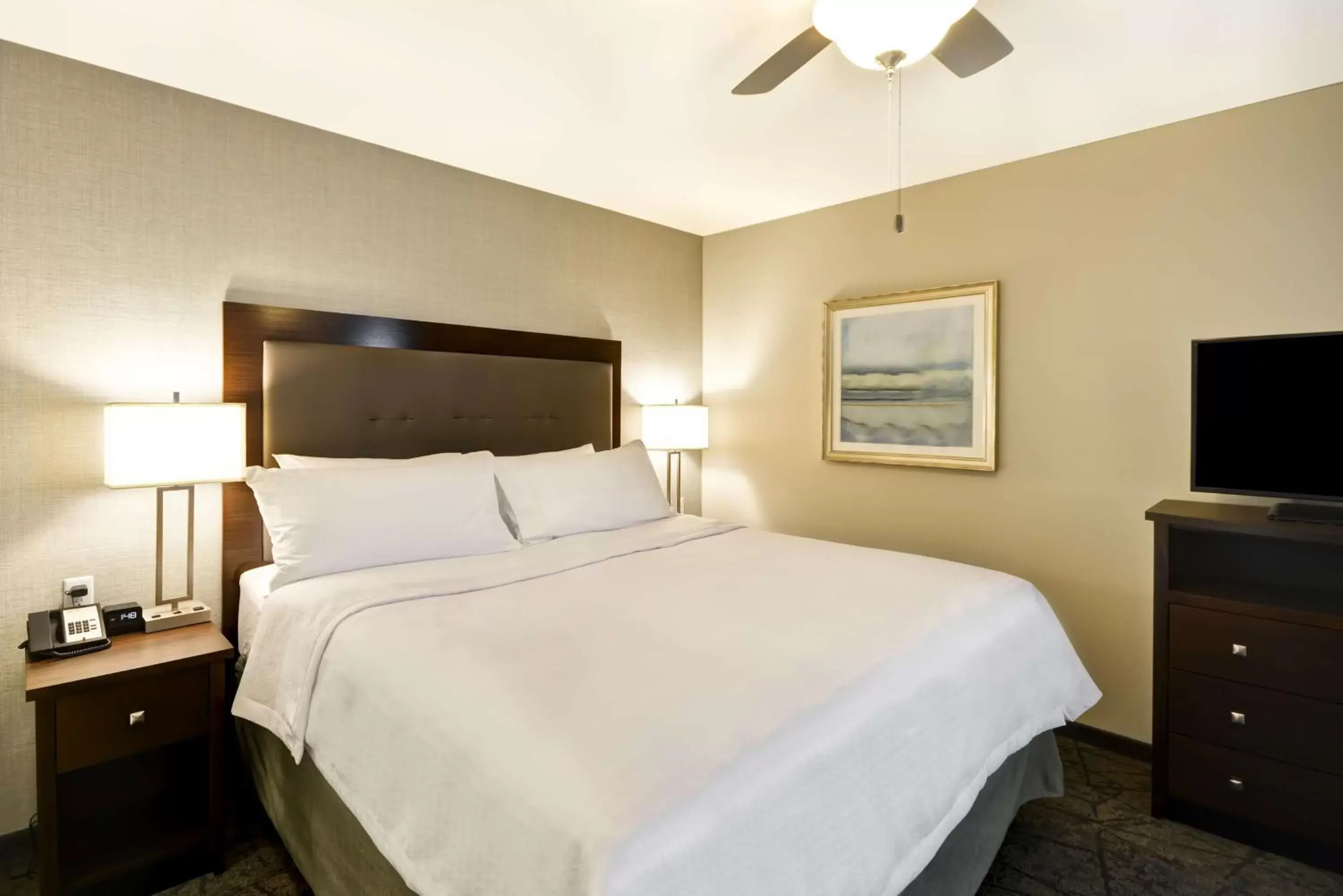 Bedroom, Bed in Homewood Suites By Hilton Phoenix Tempe Asu Area