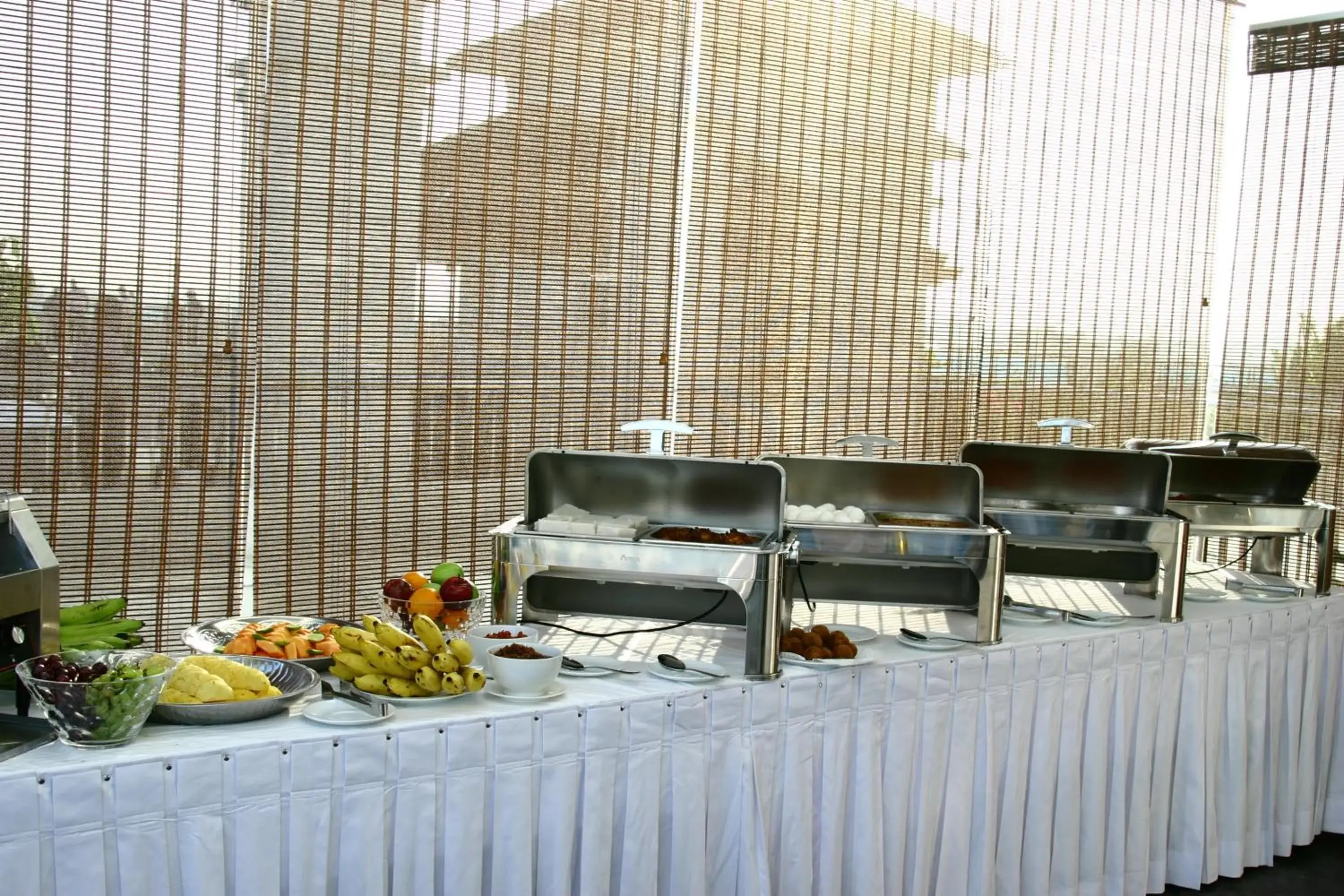 Food in Supun Arcade Residency Food in Supun Arcade Residency