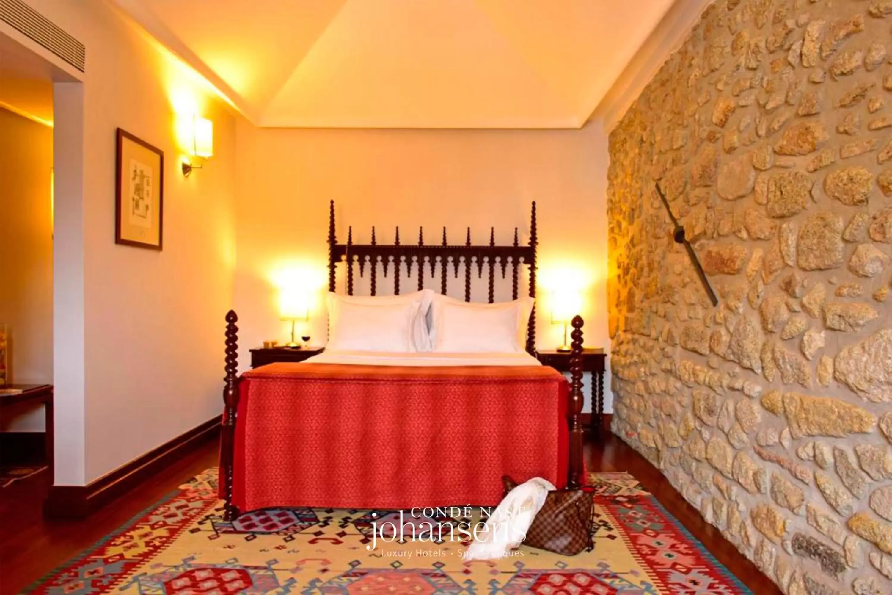 Bed in Casa Melo Alvim - by Unlock Hotels