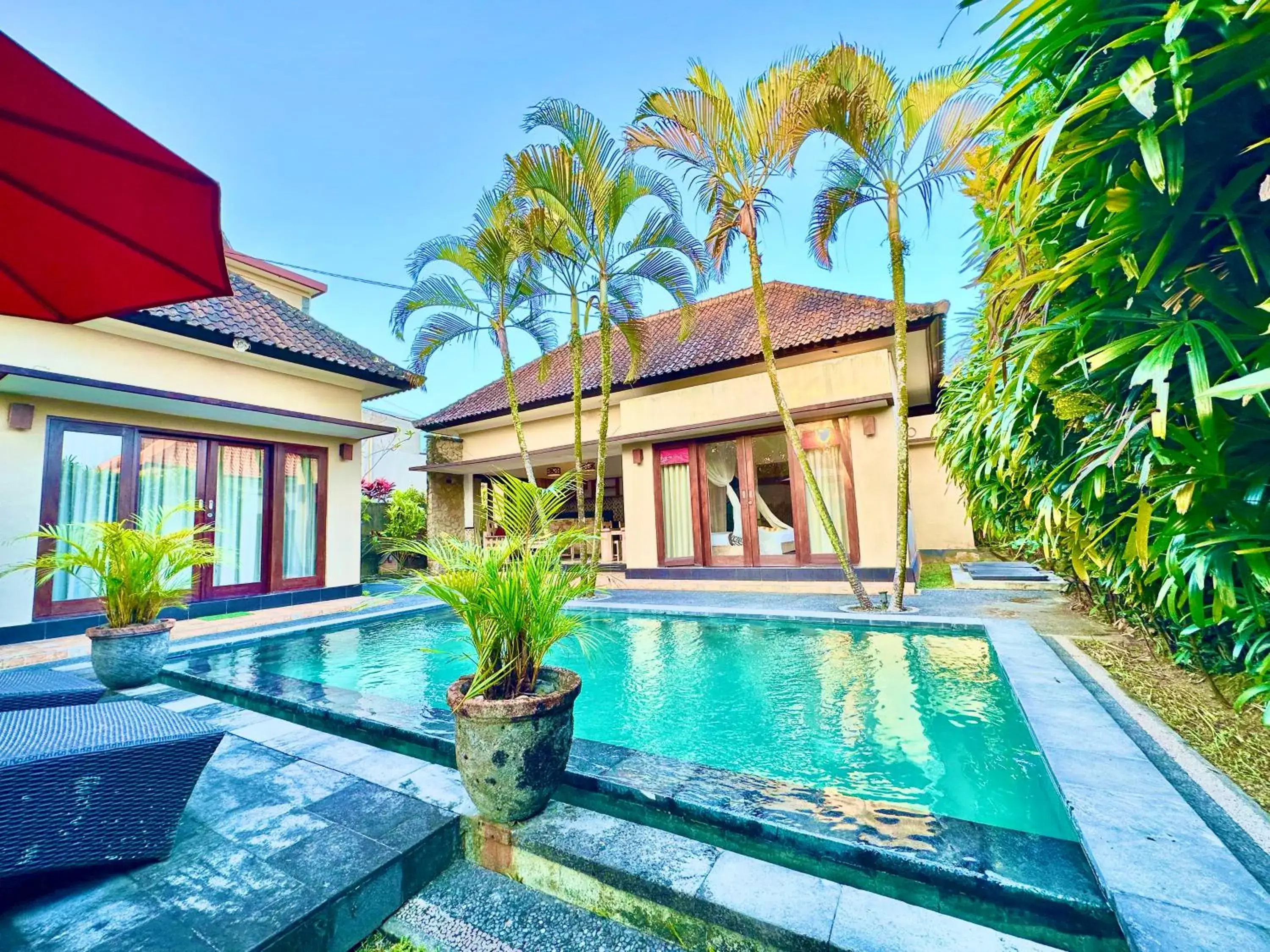 Property building, Swimming Pool in Dupa Ubud Villa
