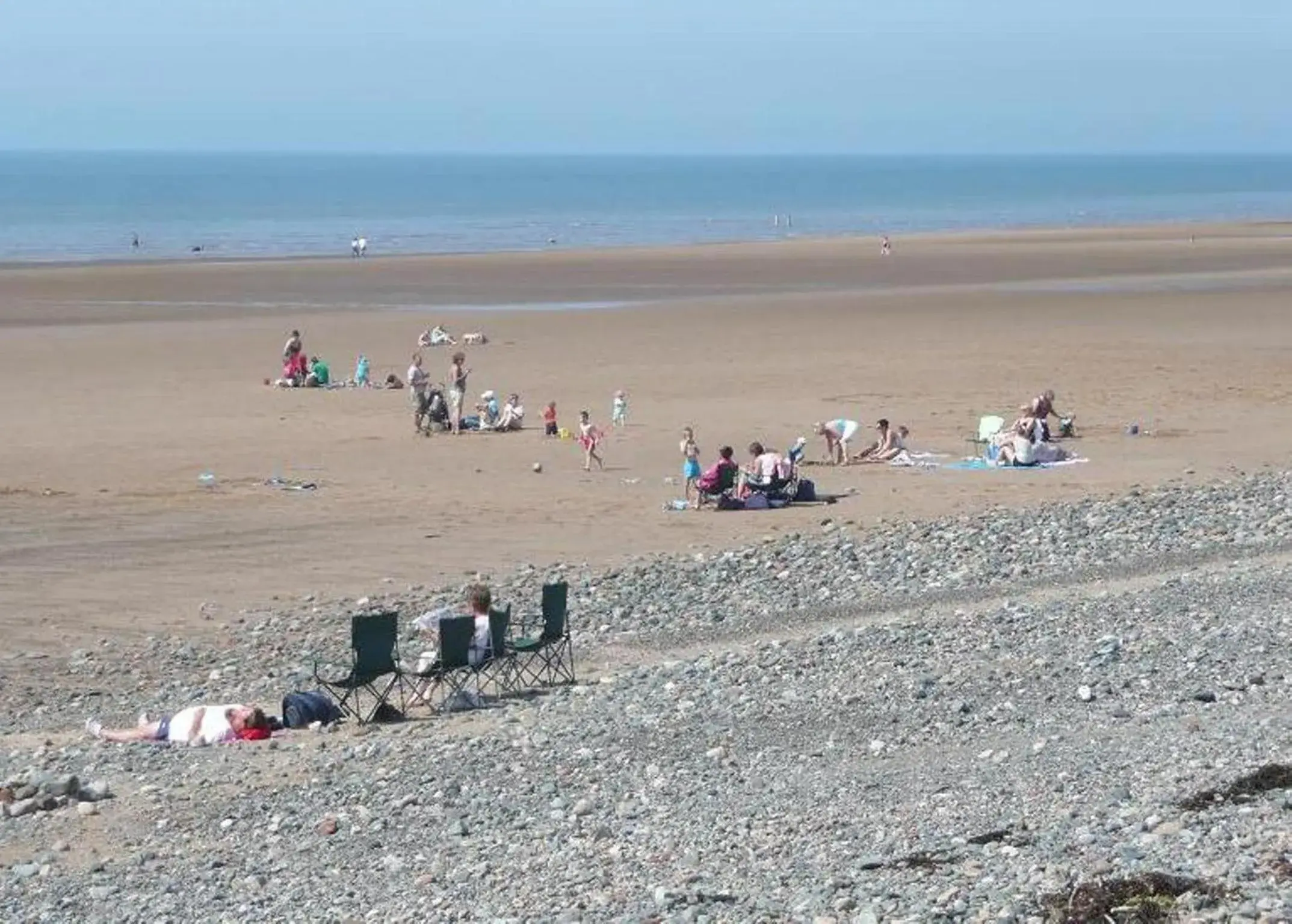 Area and facilities, Beach in Bailey Ground Hotel