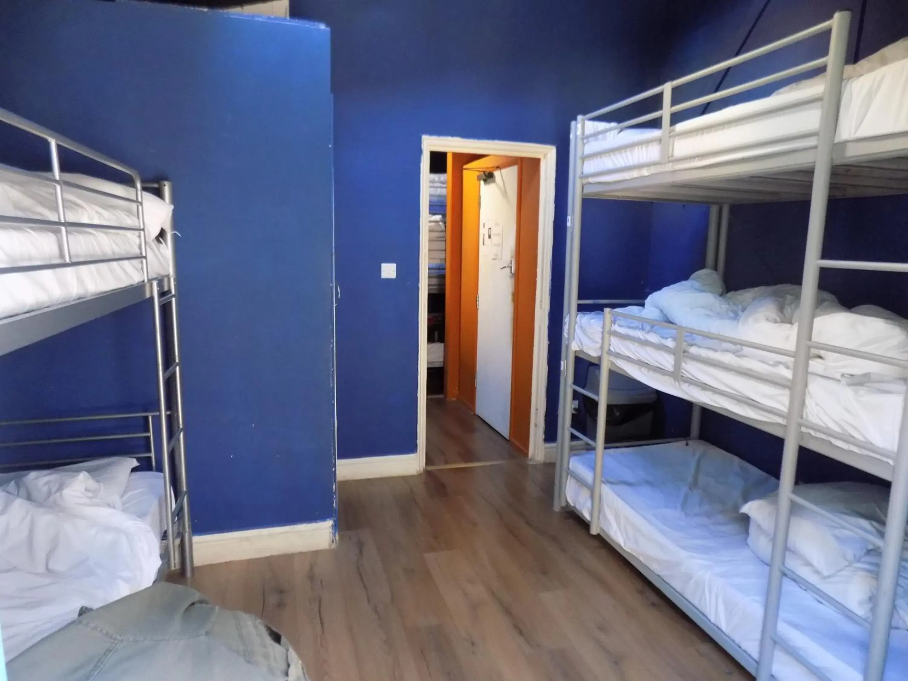 Bedroom, Bunk Bed in The Phoenix Hostel