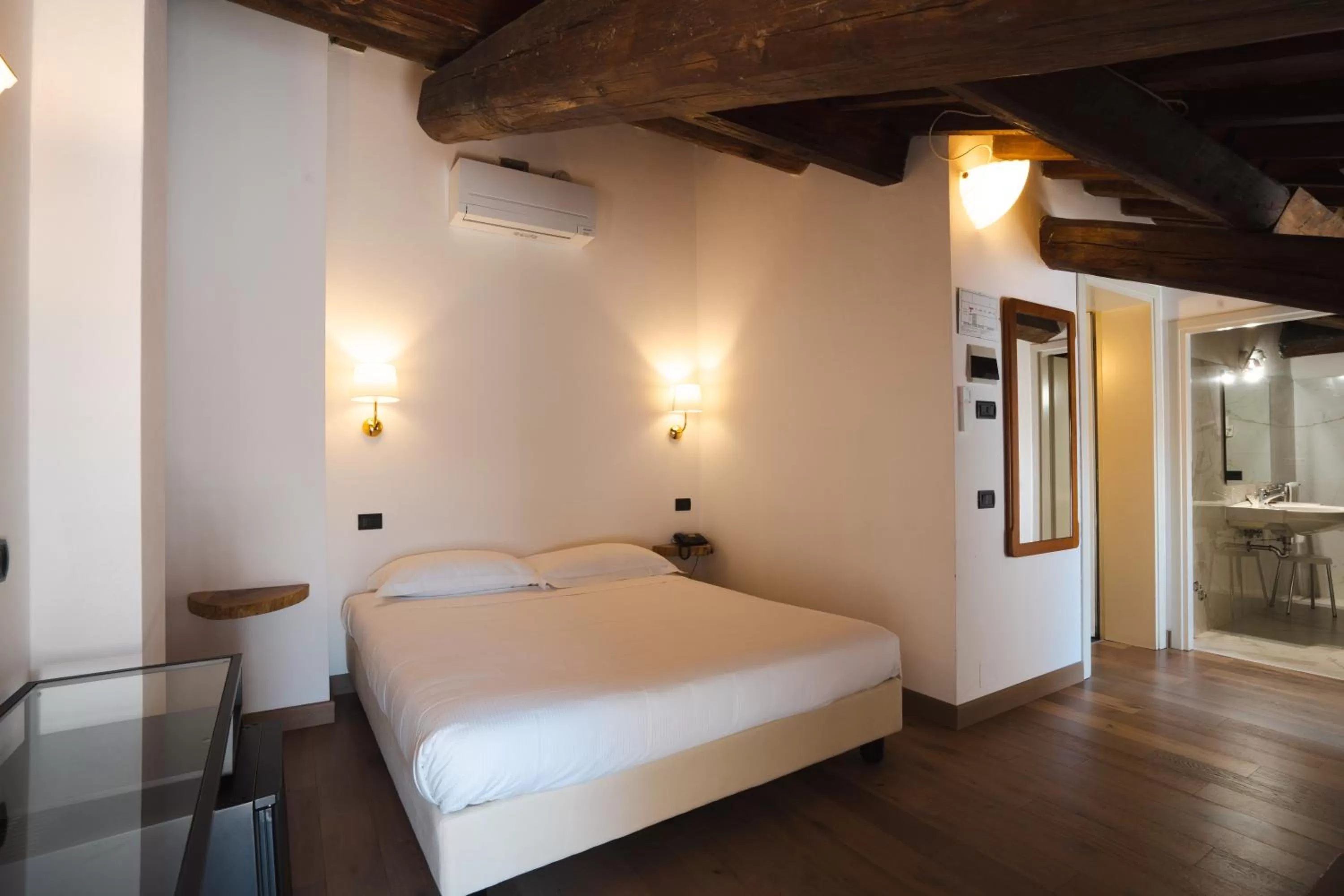 Economy Double Room - Attic (1 Adult) in Rechigi Park Hotel