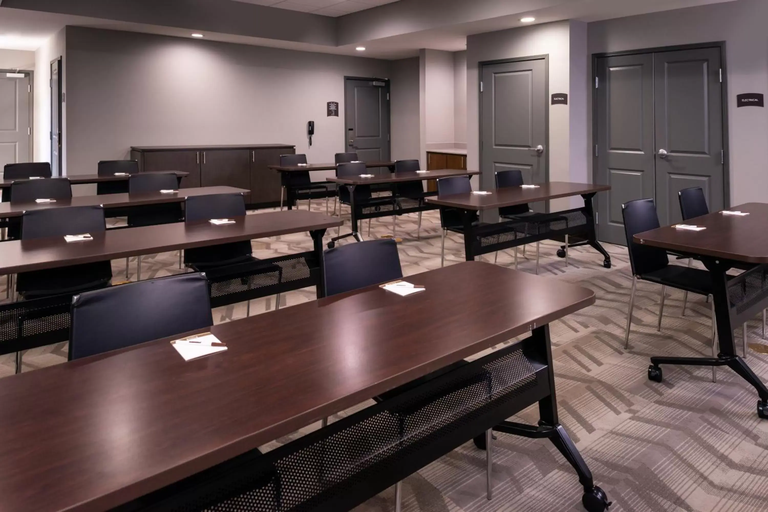 Meeting/conference room, Business Area/Conference Room in Staybridge Suites - Lake Charles, an IHG Hotel