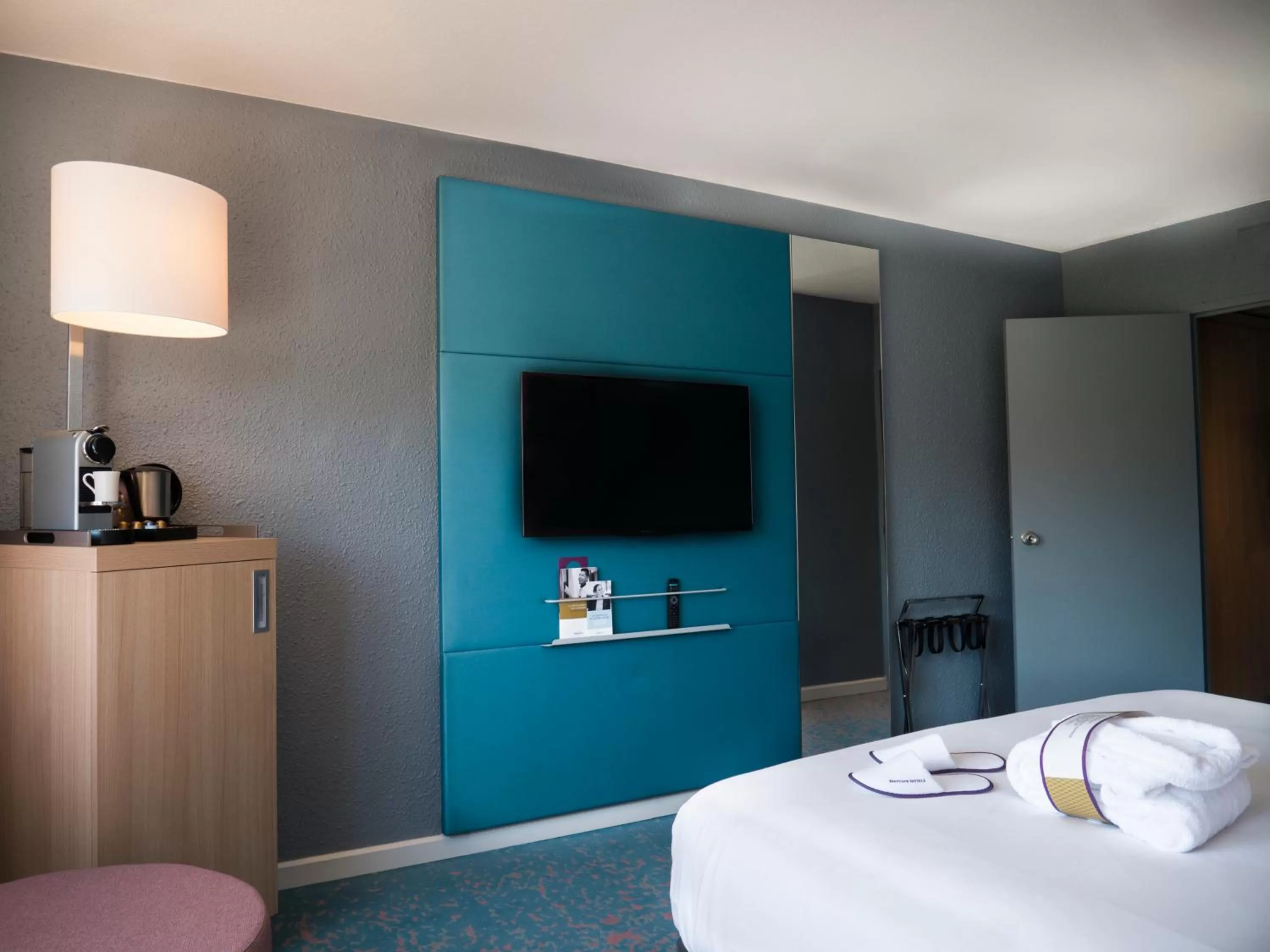 Bedroom, Bed in Mercure Annemasse Porte De Genève