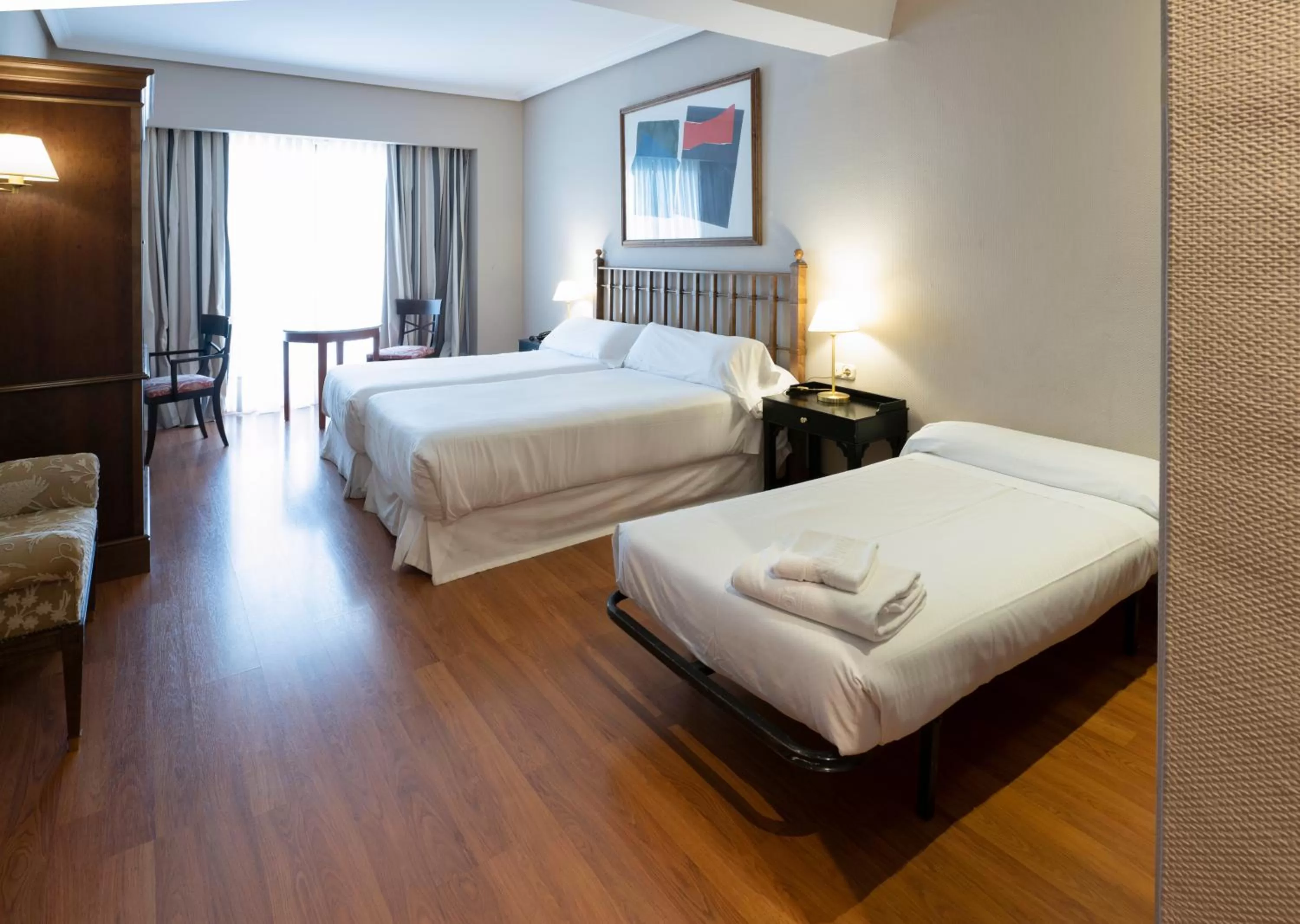 Bedroom, Bed in Barceló León Conde Luna