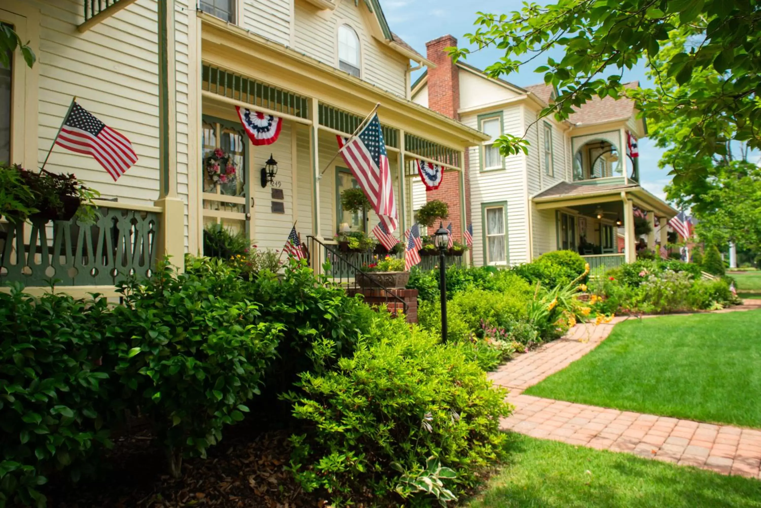 Property Building in Carrier Houses Bed & Breakfast