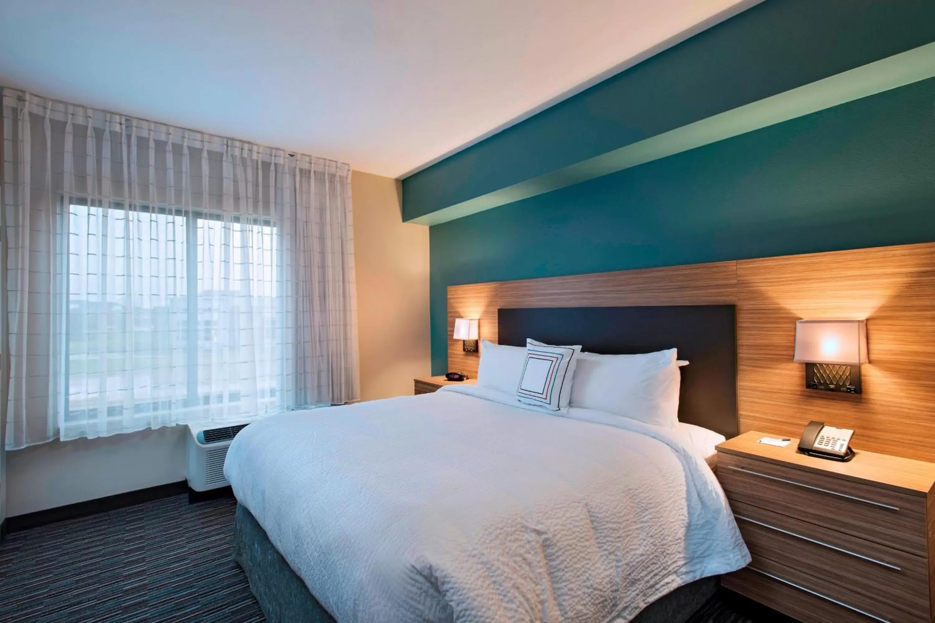 Bedroom, Bed in TownePlace Suites by Marriott Des Moines West/Jordan Creek