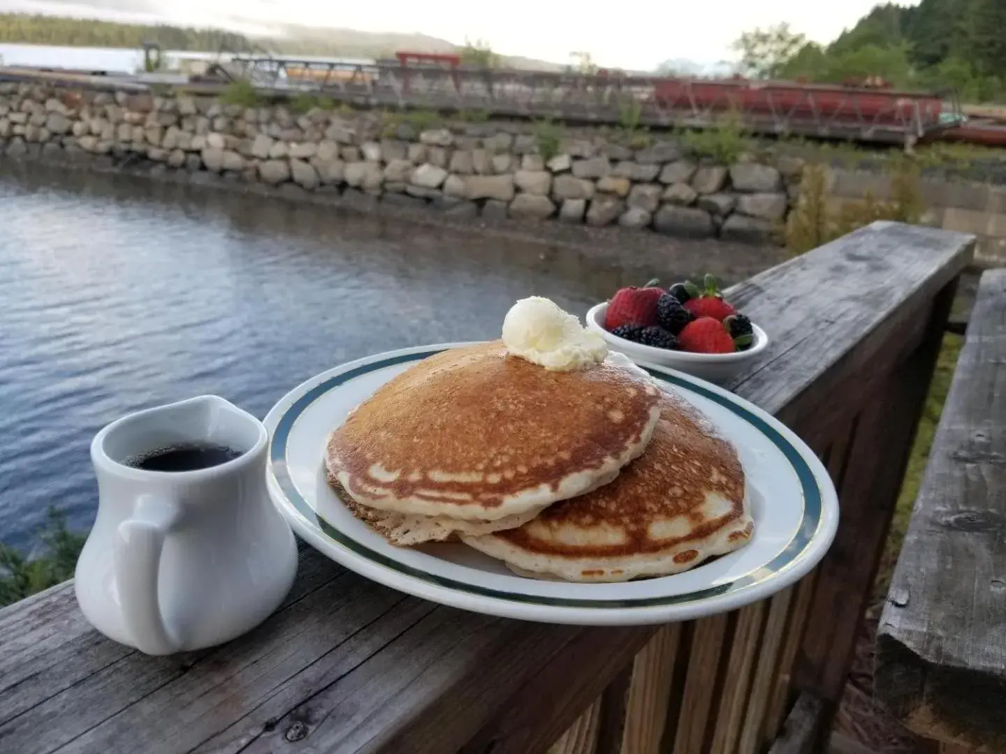 Breakfast in The Ketch Inn