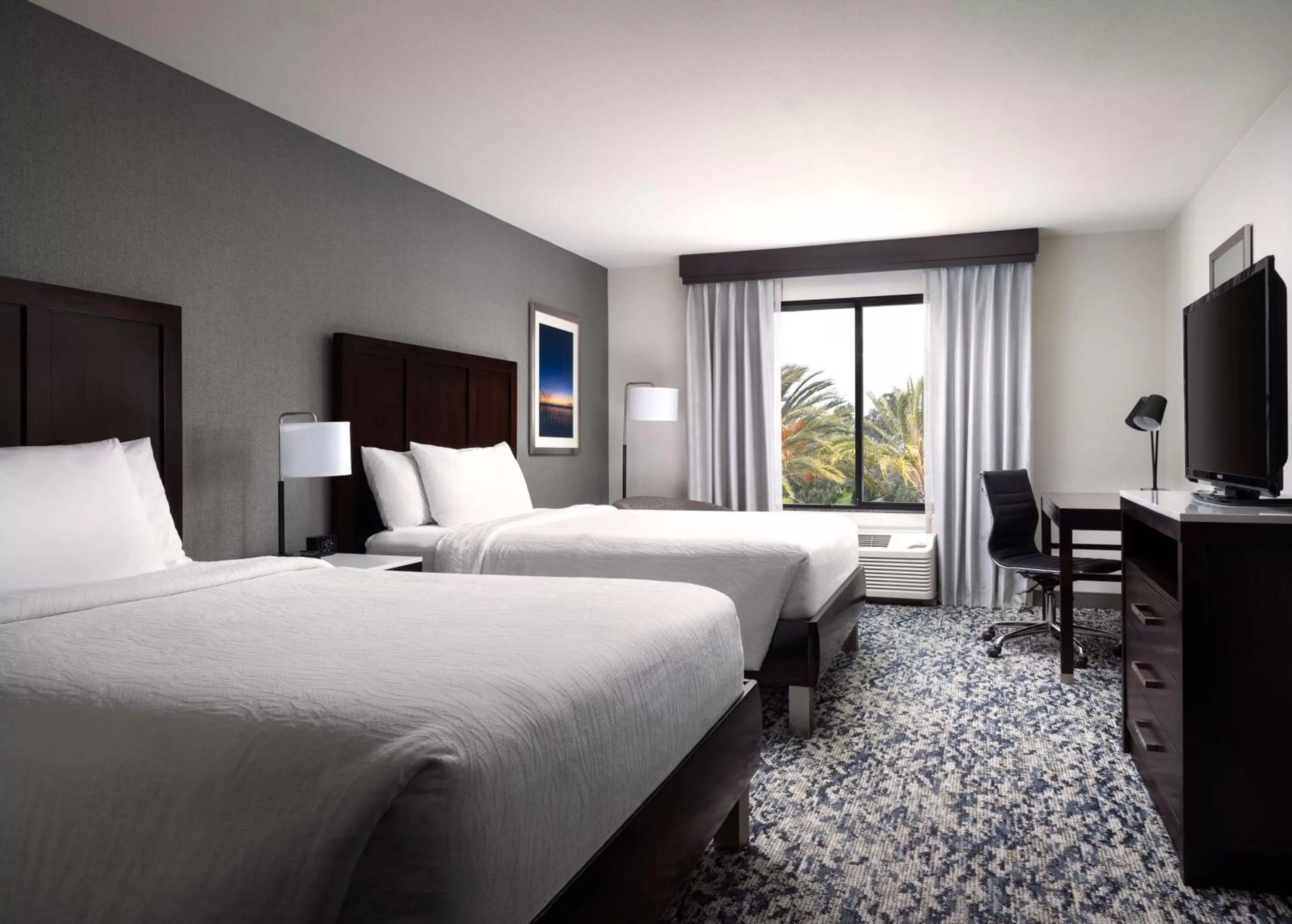 Bedroom, Bed in Hilton Garden Inn Los Angeles/Redondo Beach