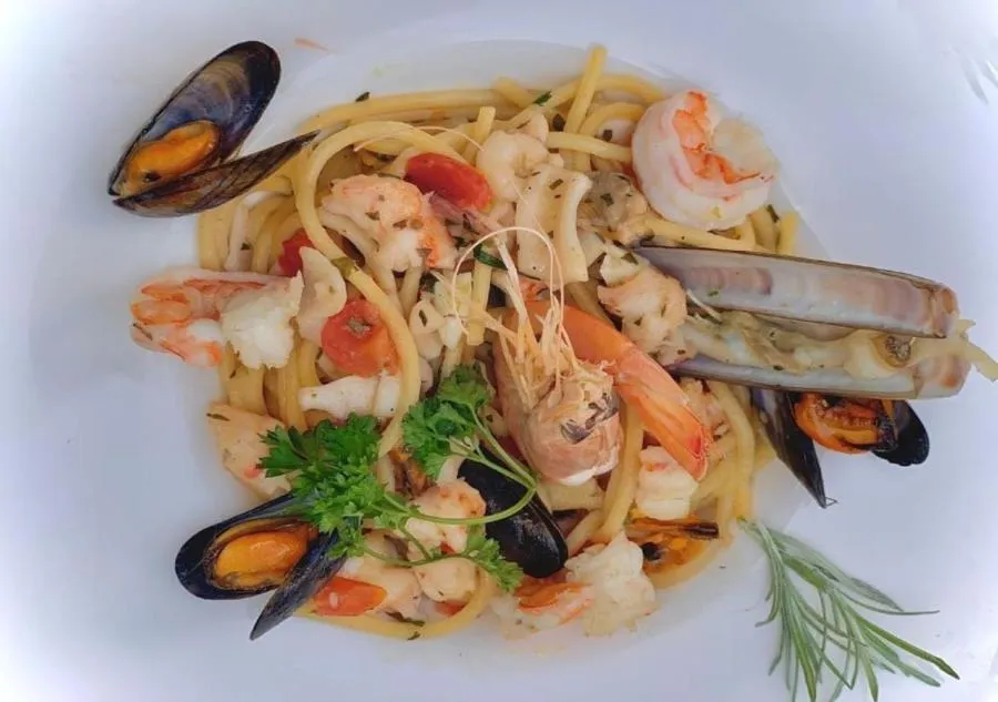 Restaurant/places to eat in Hôtel restaurant Oasis