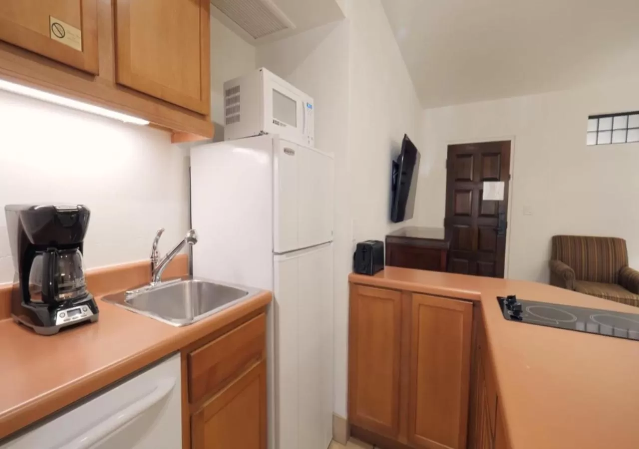 TV and multimedia in Hilton Vacation Club Los Abrigados Resort & Spa Sedona