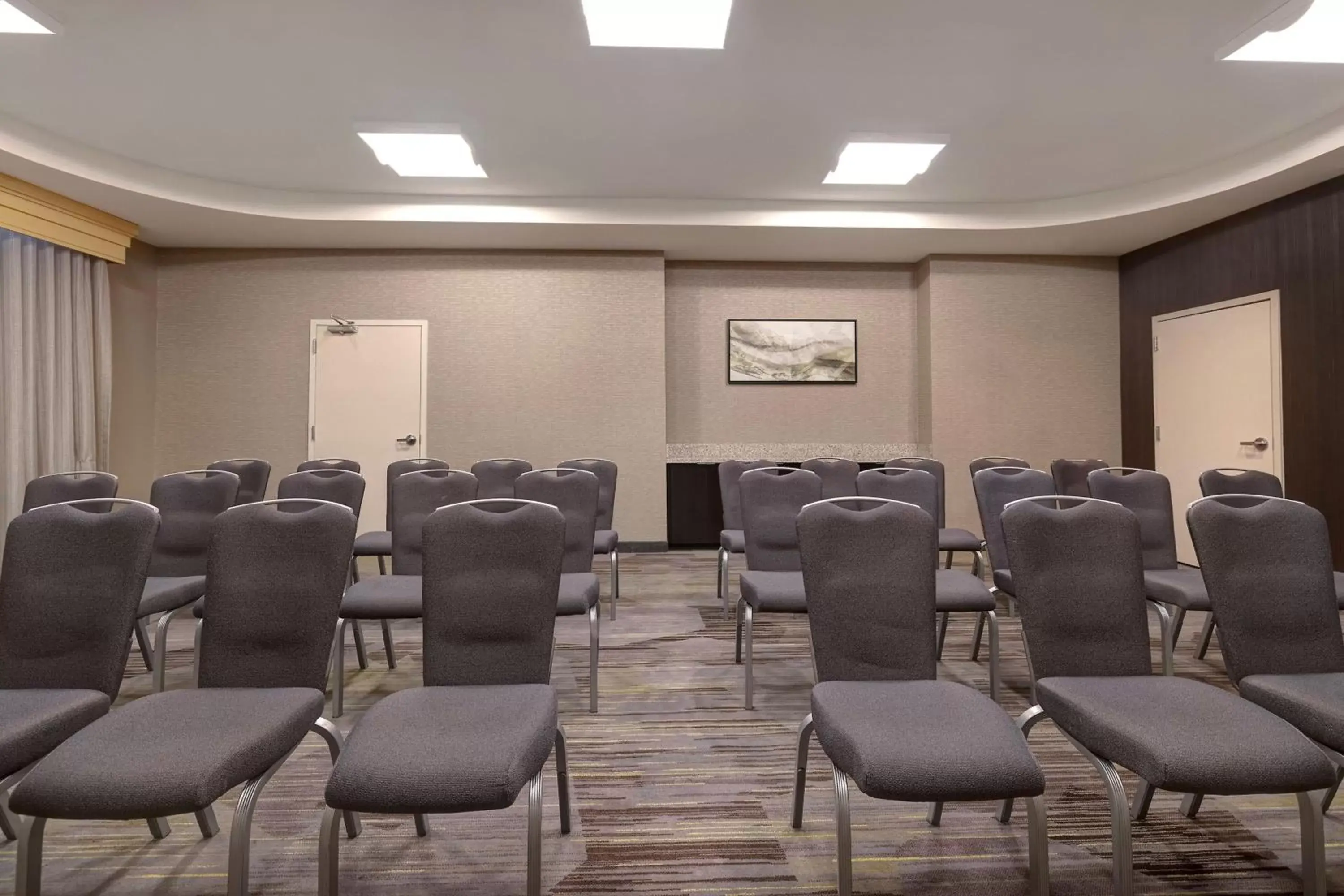 Meeting/conference room in Courtyard by Marriott Glenwood Springs