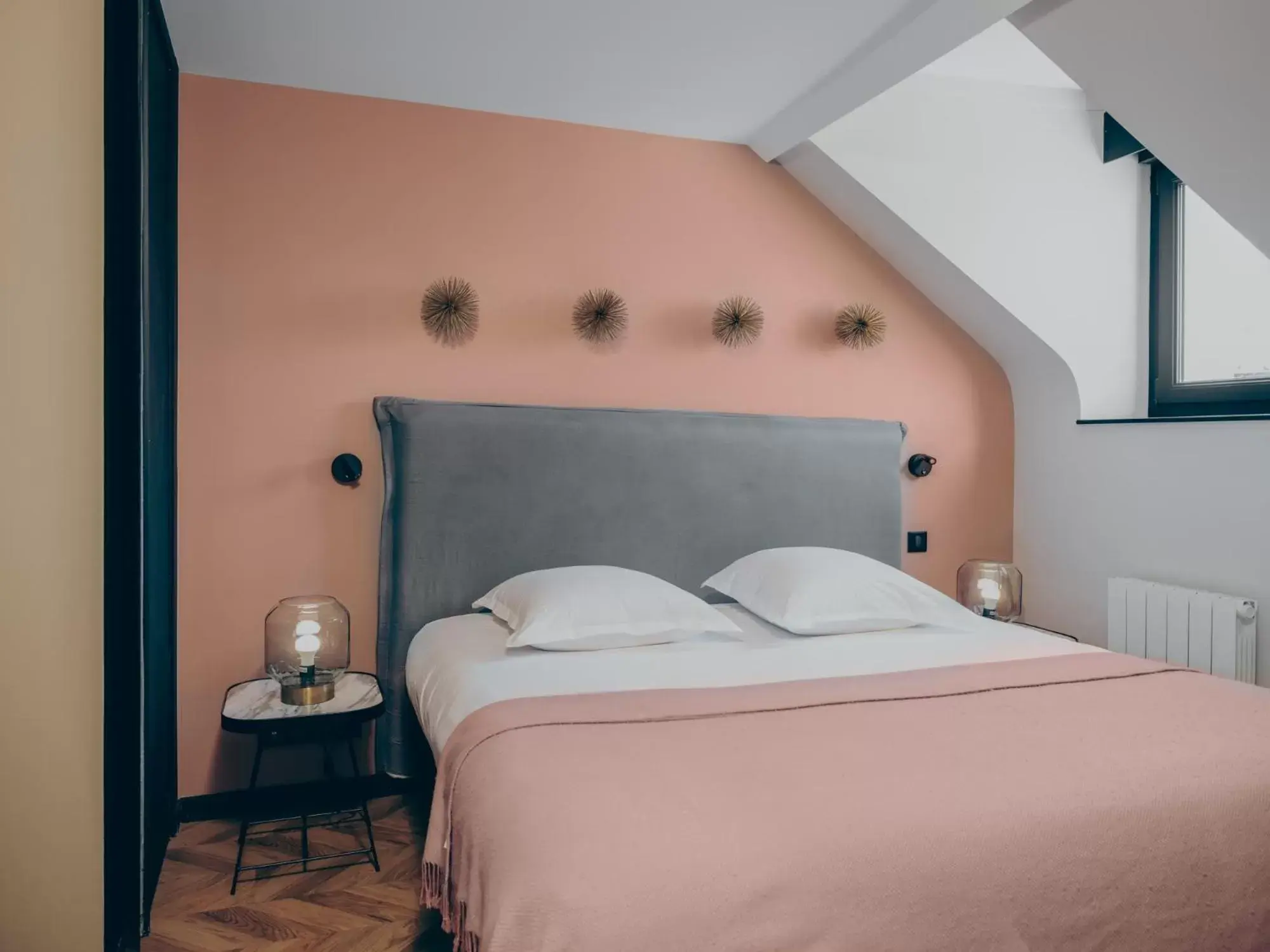 Bed in Le Nemours Rennes